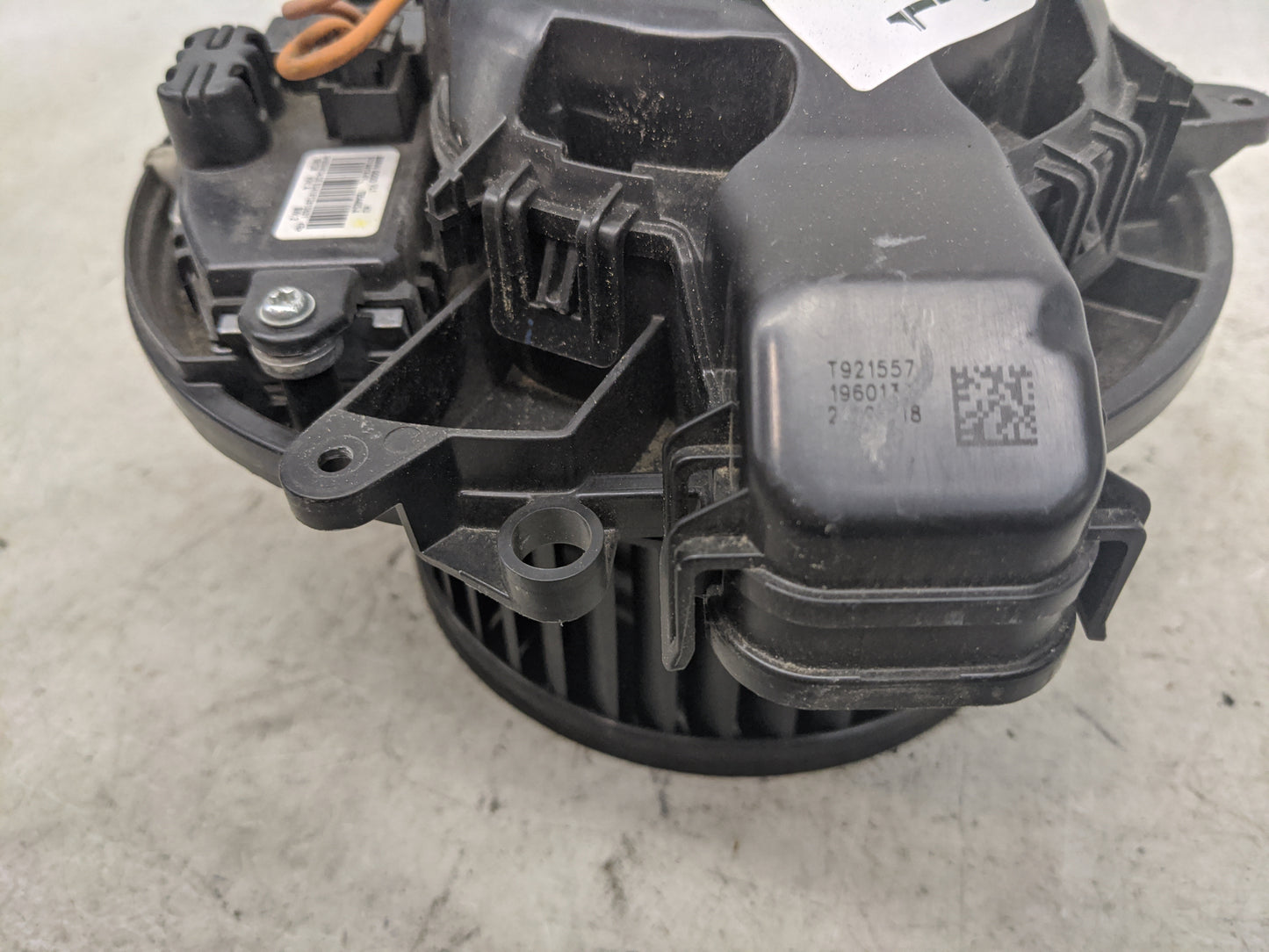 2017-2019 Bmw 330i Heater AC Blower Motor P/N:T954493-A T921557 Fits Fits 2012 2013 2014 2015 2016 2017 2018 2019 2020 2021 