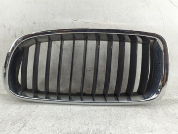 2017-2019 Bmw 330i Front Grille Bumper Not Included - Oemusedautoparts1.com