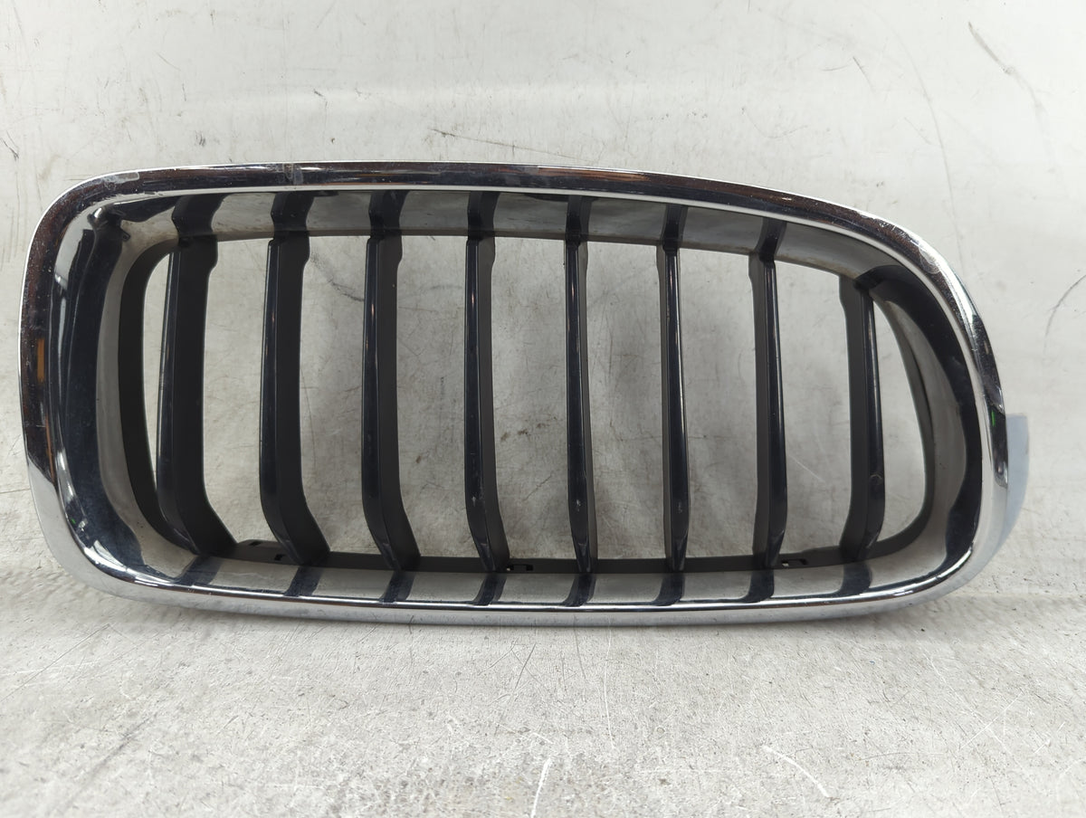 2017-2019 Bmw 330i Front Grille Bumper Not Included 1459663 - Oemusedautoparts1.com