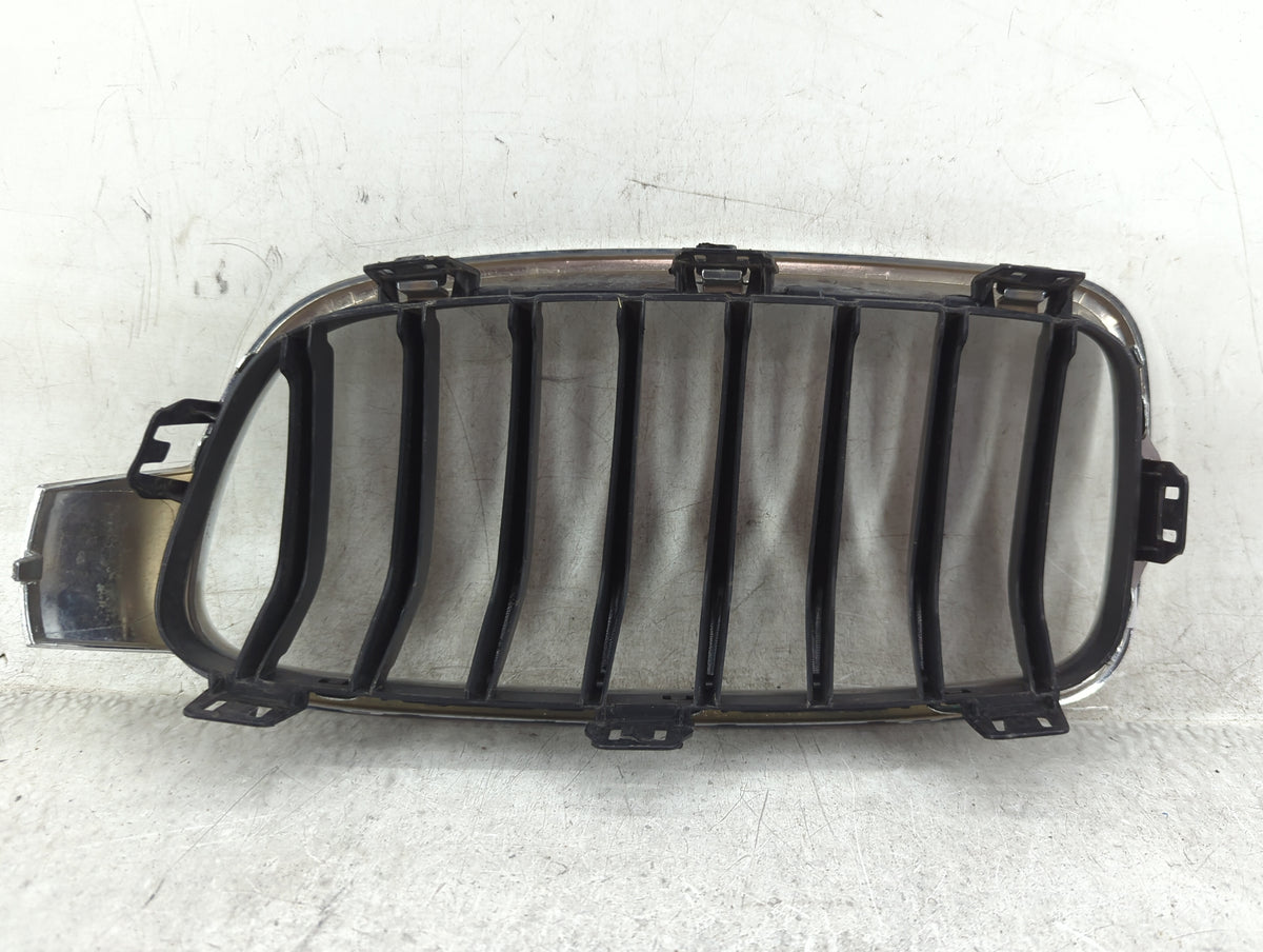 2017-2019 Bmw 330i Front Grille Bumper Not Included 1459663 - Oemusedautoparts1.com