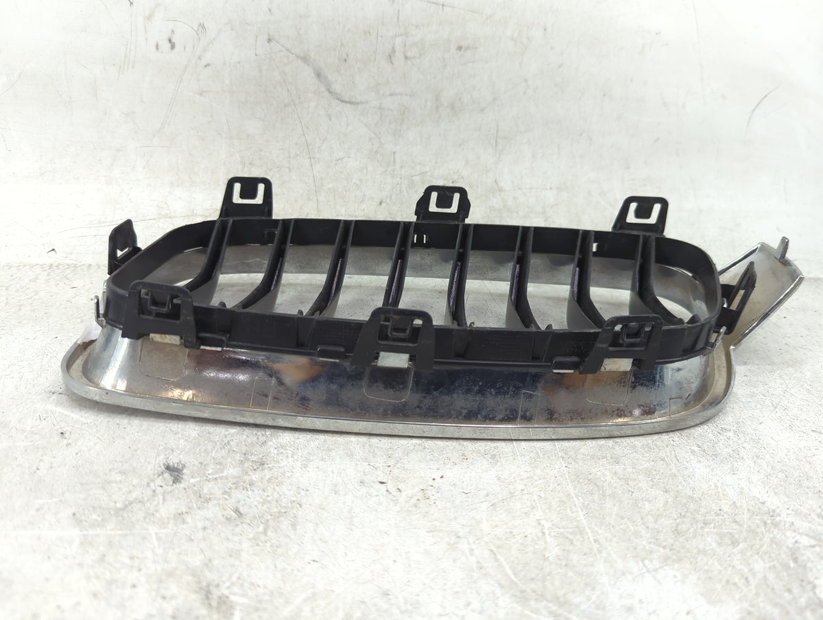 2017-2019 Bmw 330i Front Grille Bumper Not Included 1459663 - Oemusedautoparts1.com