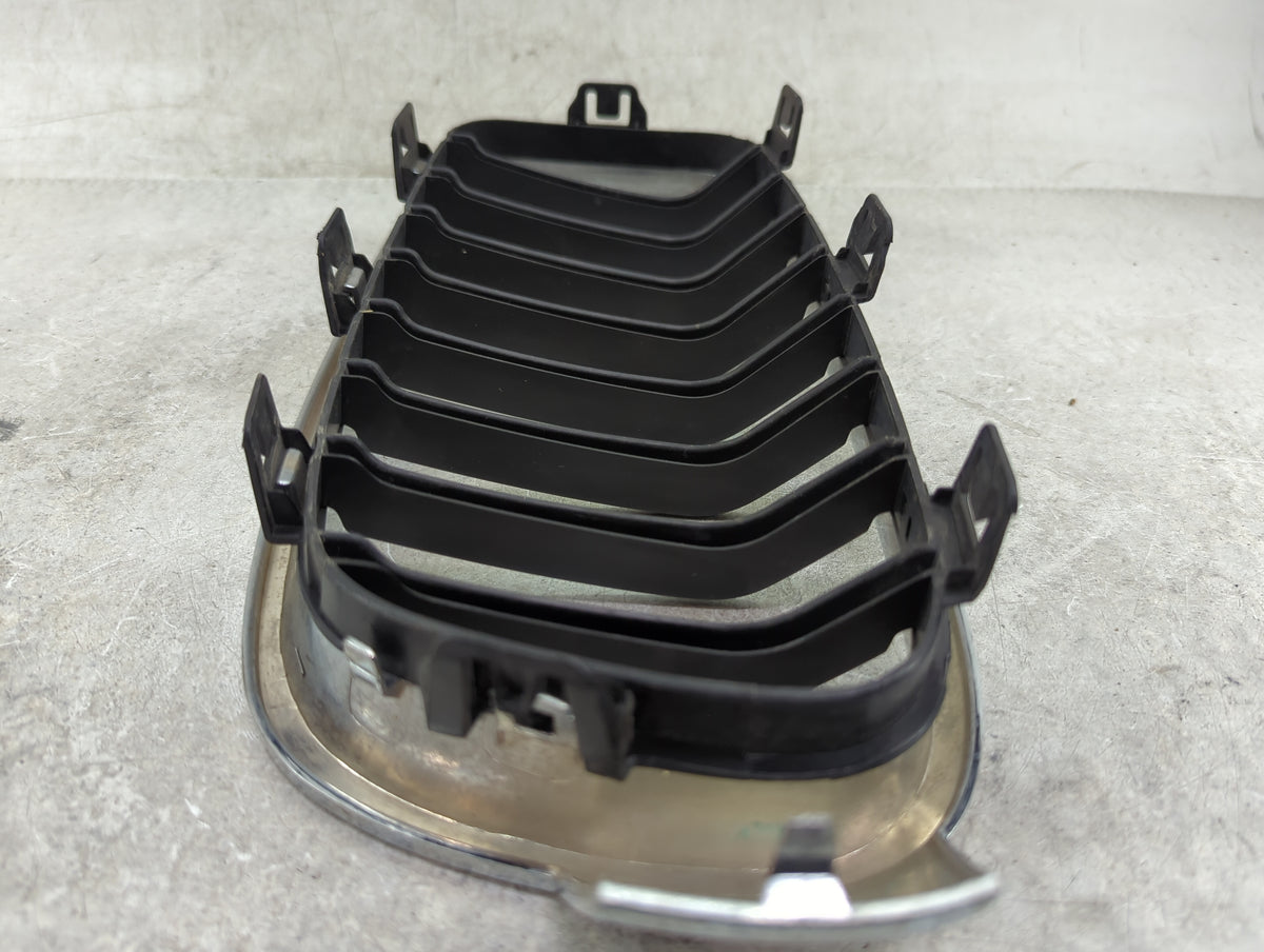 2017-2019 Bmw 330i Front Grille Bumper Not Included 1459663 - Oemusedautoparts1.com