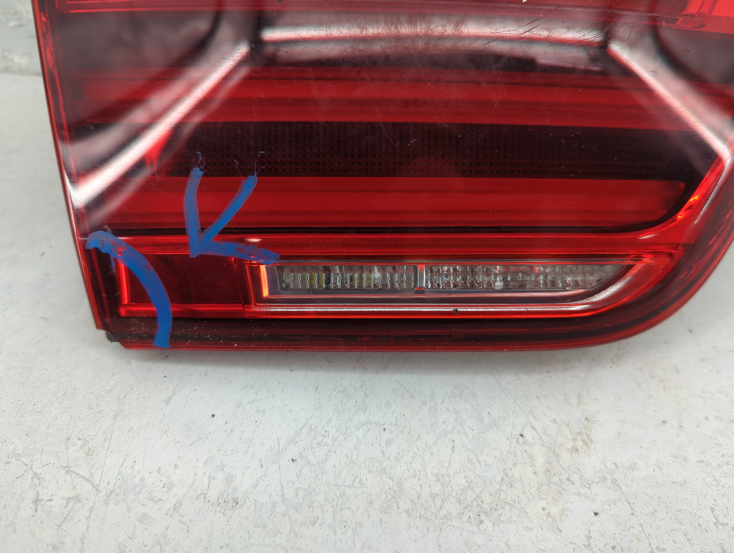 2018-2020 Bmw 430i Tail Light Assembly Driver Left OEM P/N:7426053 Fits Fits 2018 2019 2020 OEM Used Auto Parts - Oemusedaut