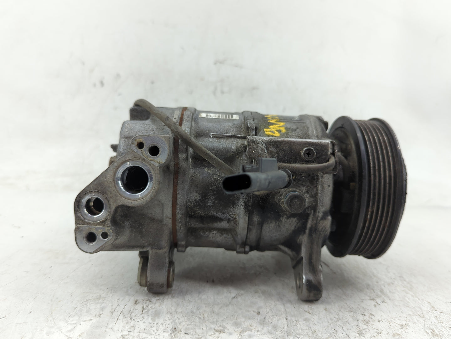 2017-2020 Bmw 430i Air Conditioning A/c Ac Compressor Oem - Oemusedautoparts1.com