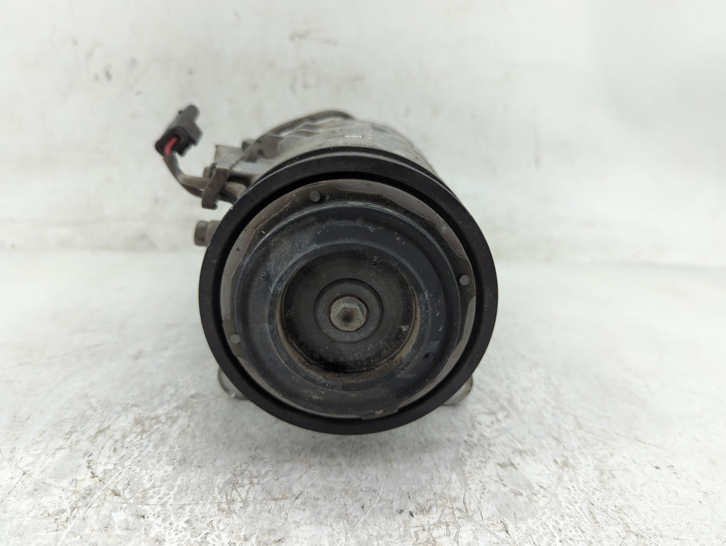 2017-2020 Bmw 430i Air Conditioning A/c Ac Compressor Oem - Oemusedautoparts1.com