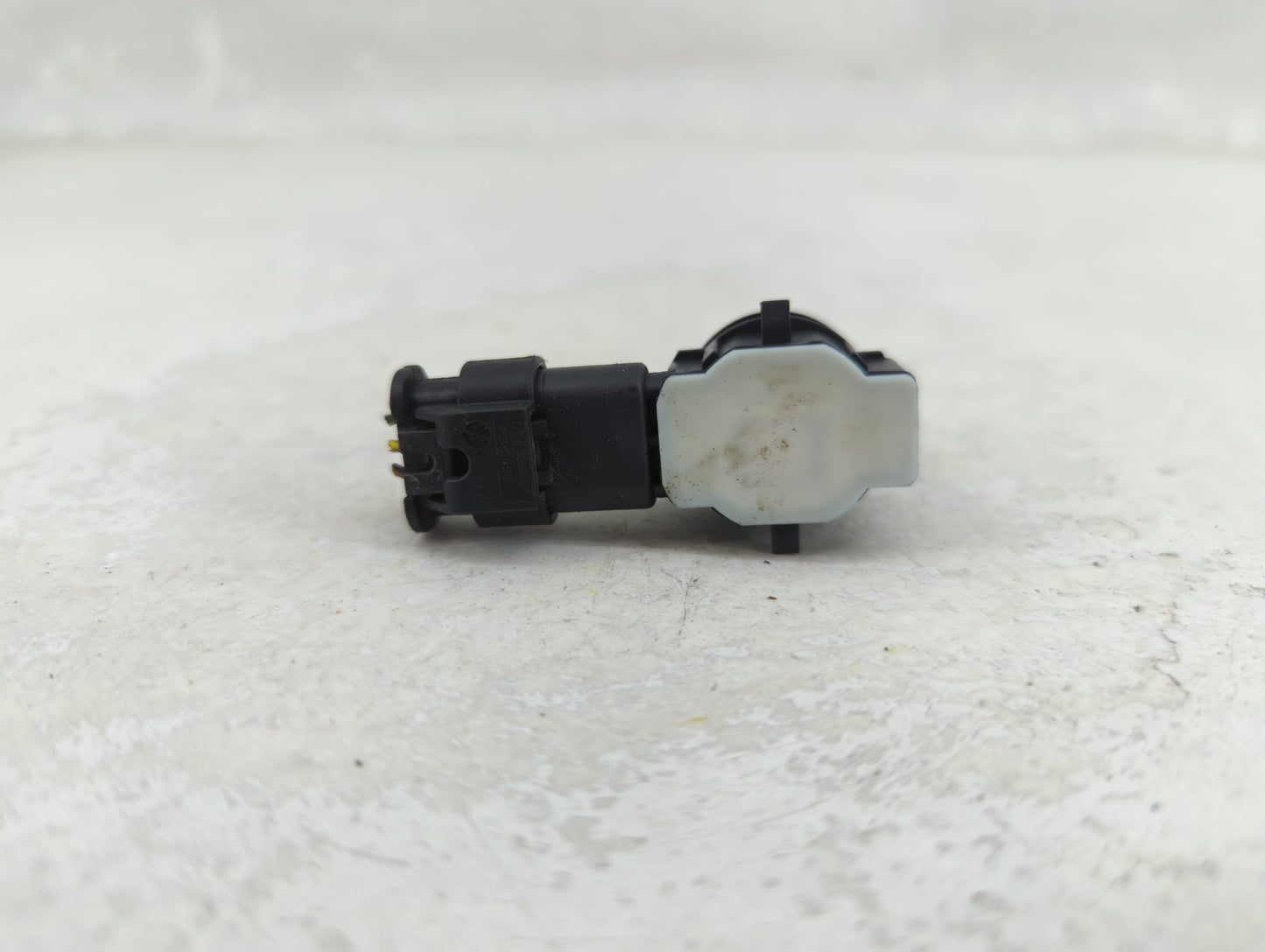 Park Assist Sensor - Oemusedautoparts1.com