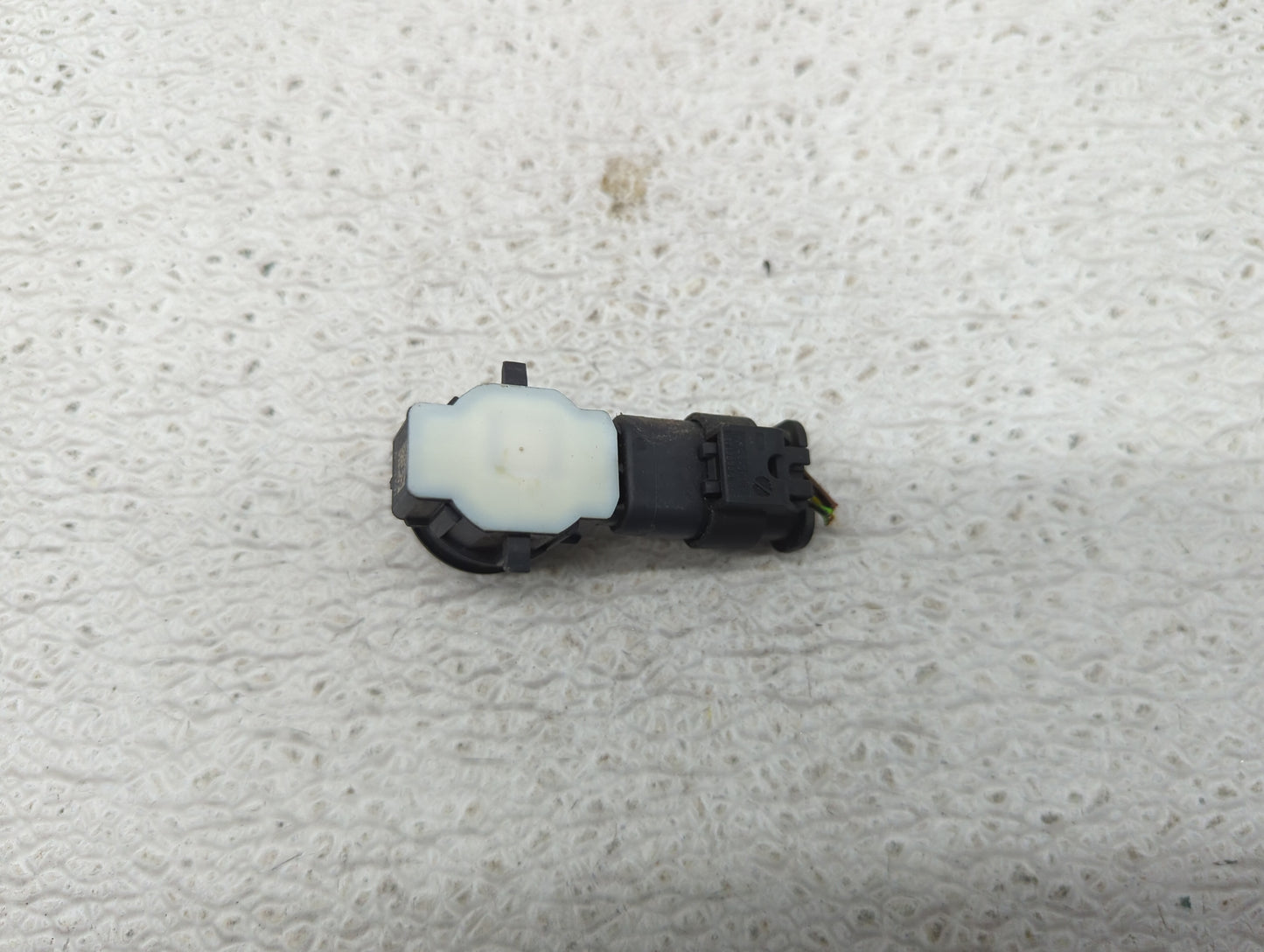 Park Assist Sensor - Oemusedautoparts1.com
