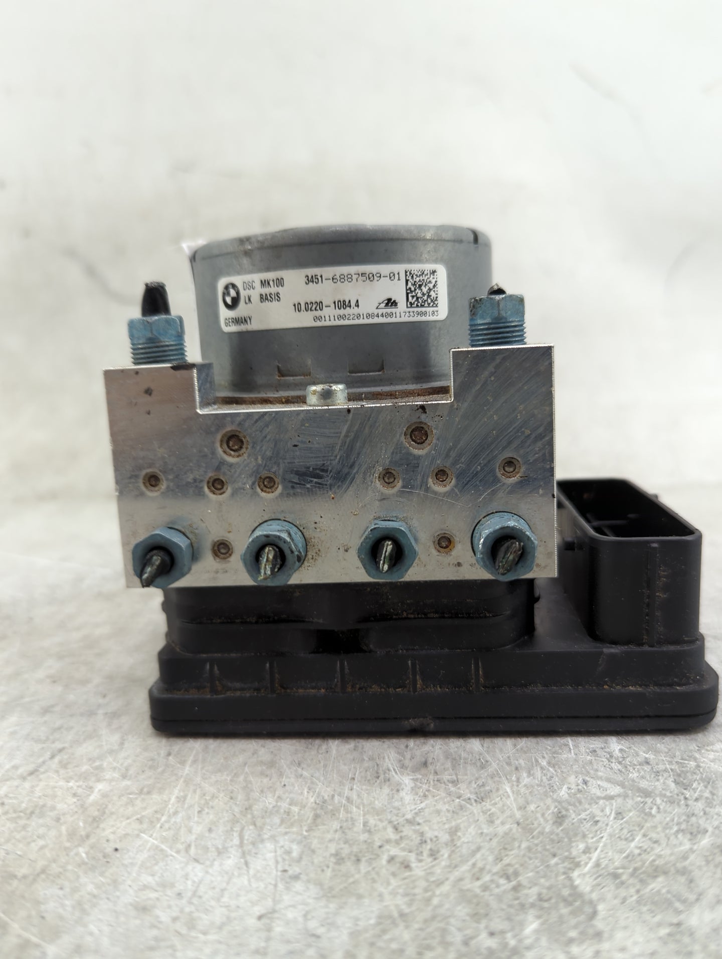 2017-2020 Bmw 430i ABS Pump Control Module Replacement P/N:3451-6887509-01 10.0220-1084.4 Fits OEM Used Auto Parts - Oemused