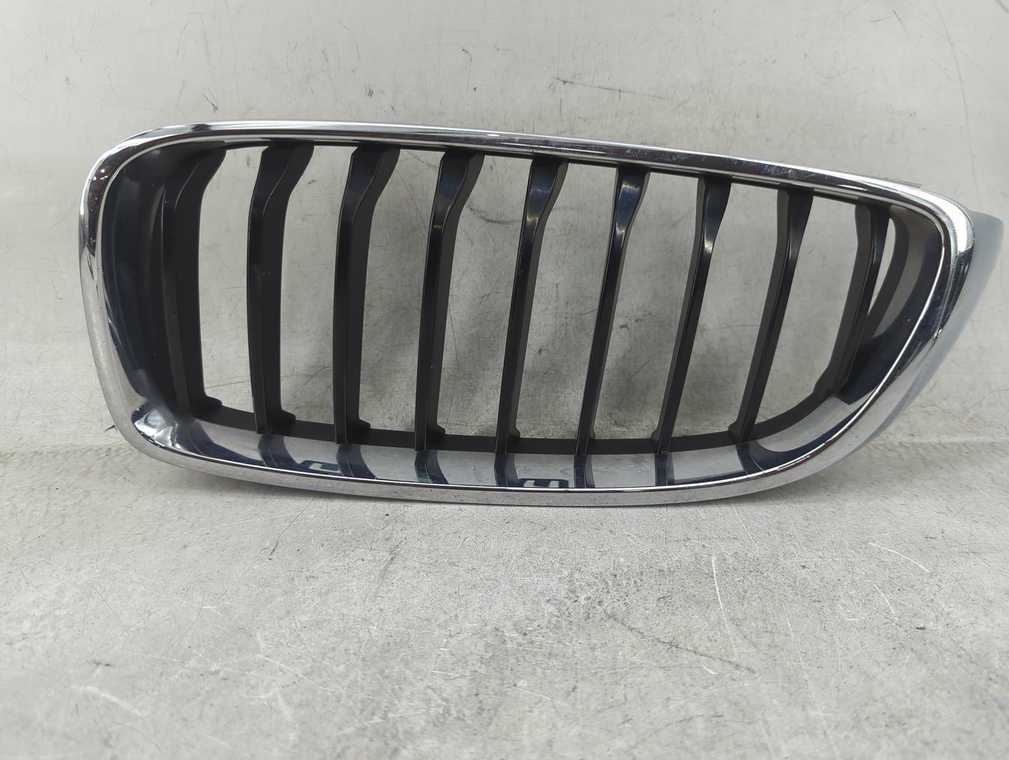 2017-2020 Bmw 430i Front Grille Bumper Not Included - Oemusedautoparts1.com