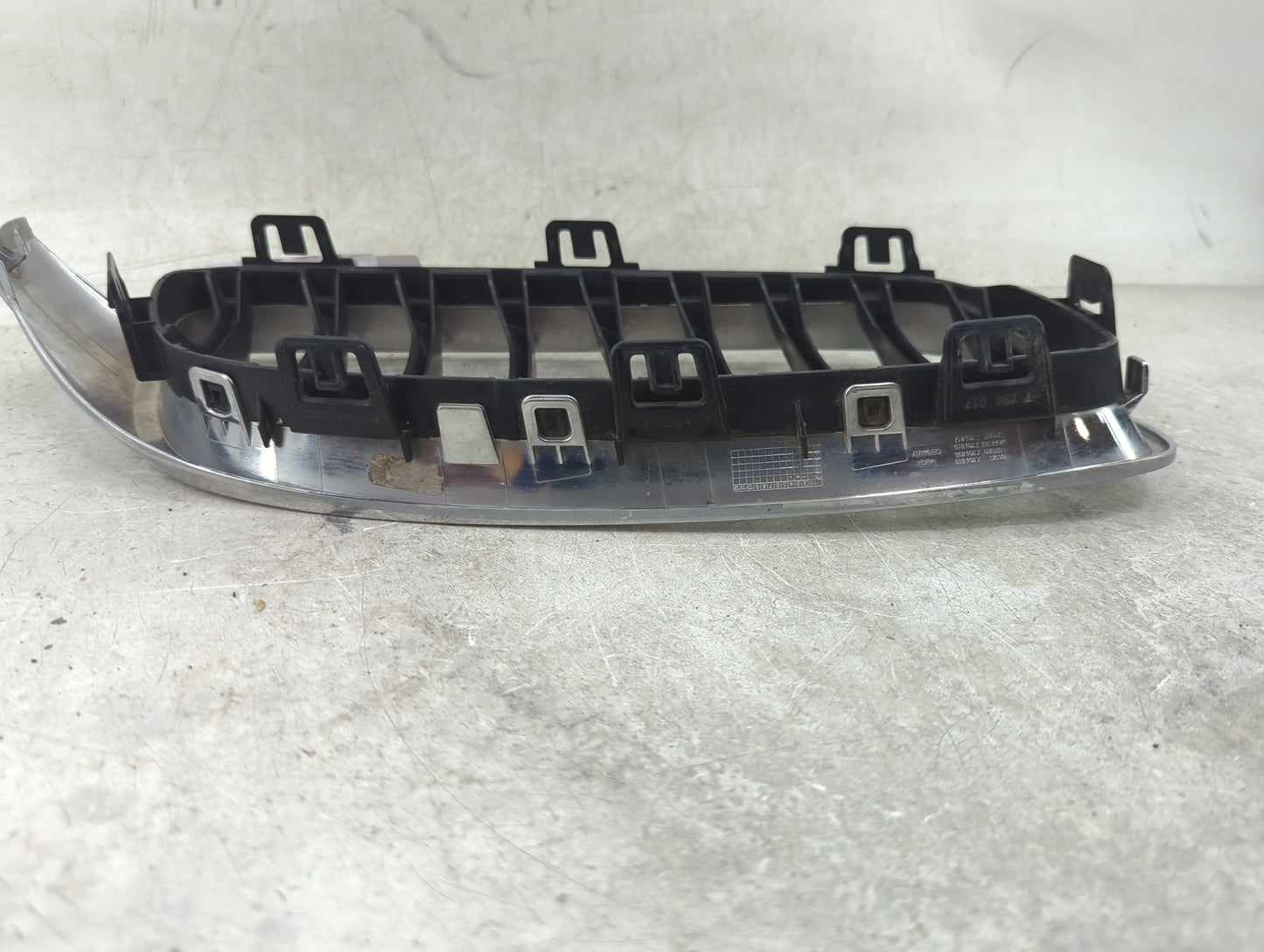 2017-2020 Bmw 430i Front Grille Bumper Not Included - Oemusedautoparts1.com