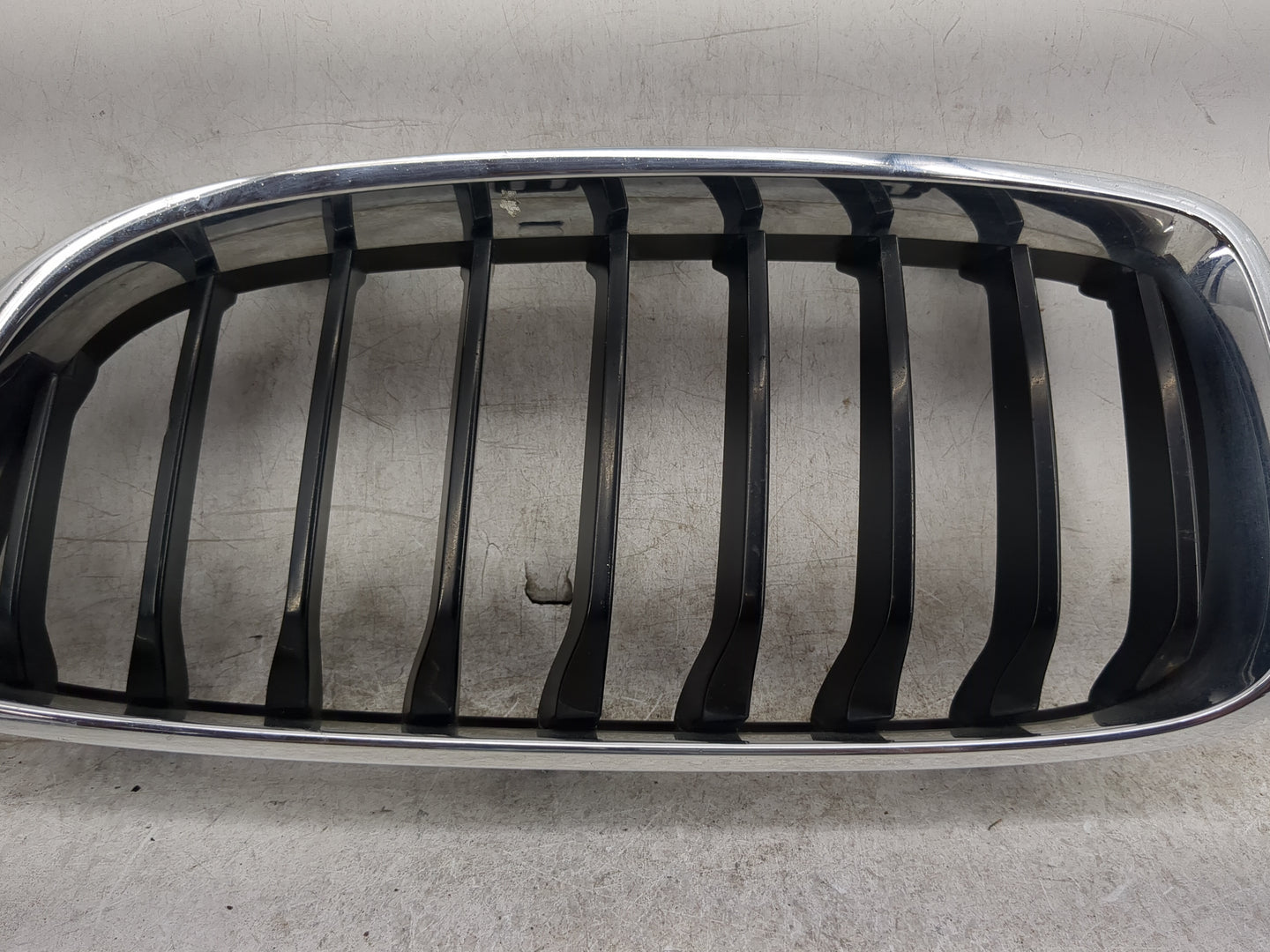 2017-2020 Bmw 430i Front Grille Bumper Not Included 1460031 - Oemusedautoparts1.com