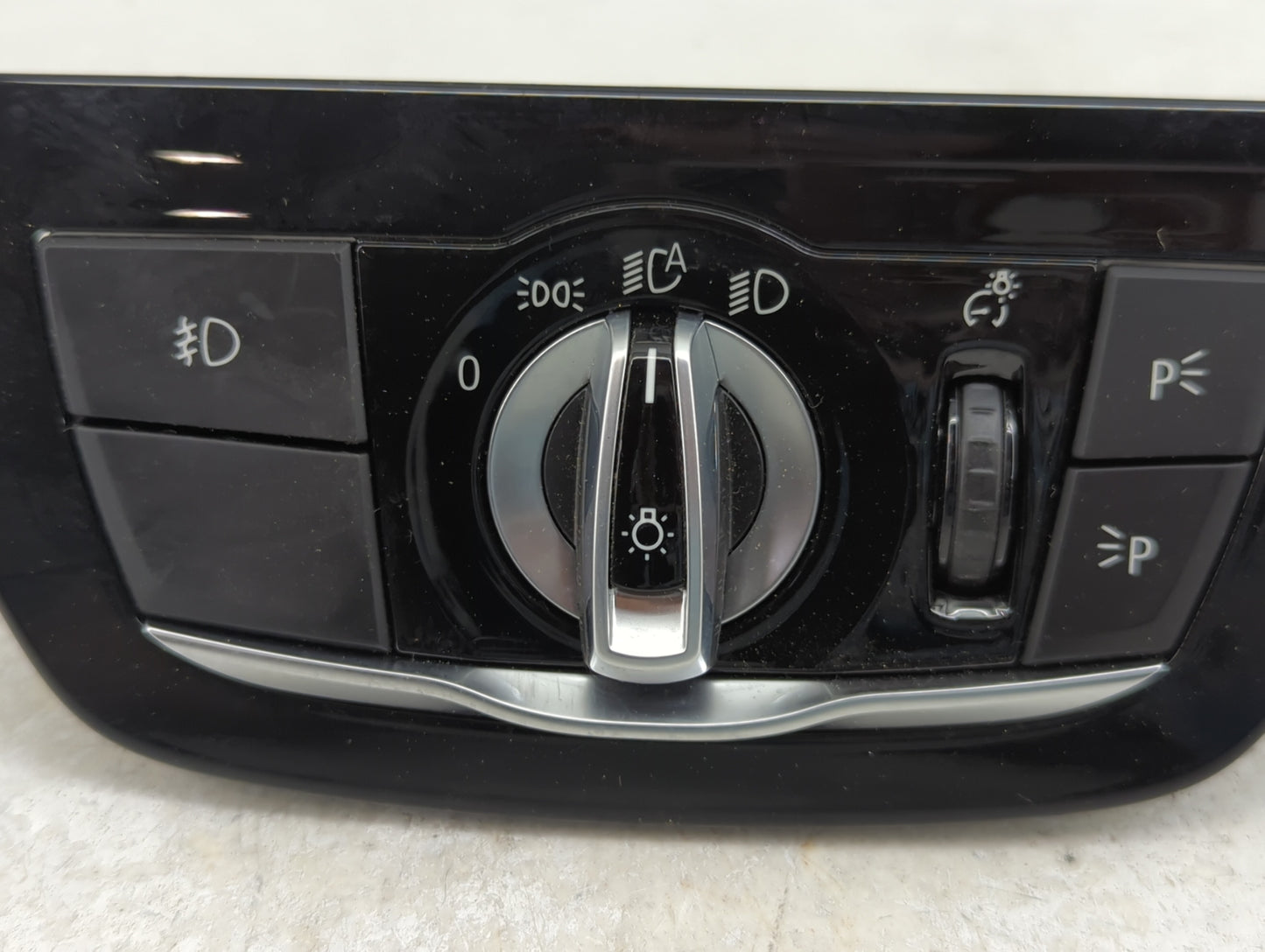 2018 Bmw 530 Headlight Head Light Switch Lamp Control - Oemusedautoparts1.com