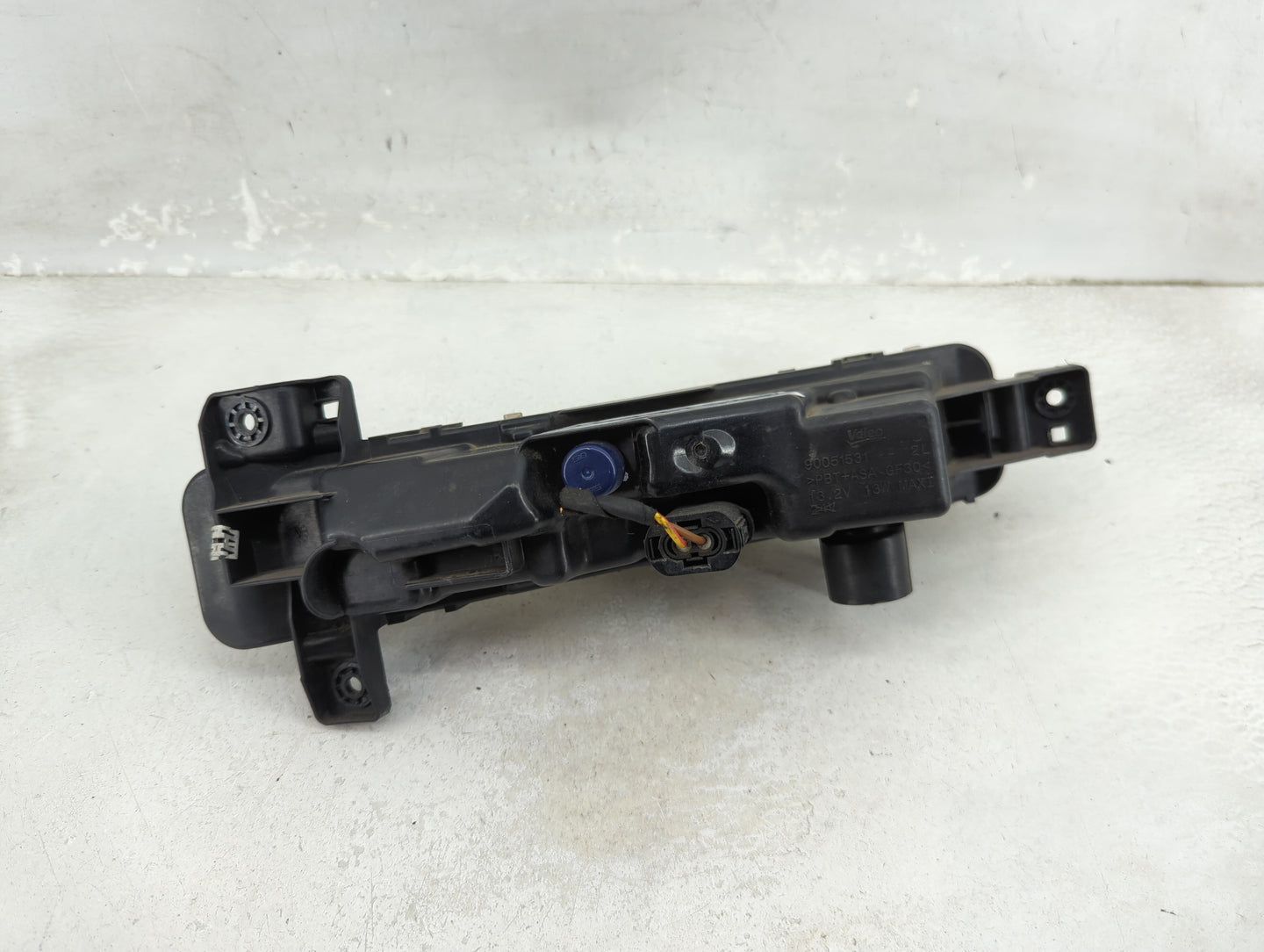 Bmw 530 Driver Left Oem Fog Light Lamp Black - Oemusedautoparts1.com