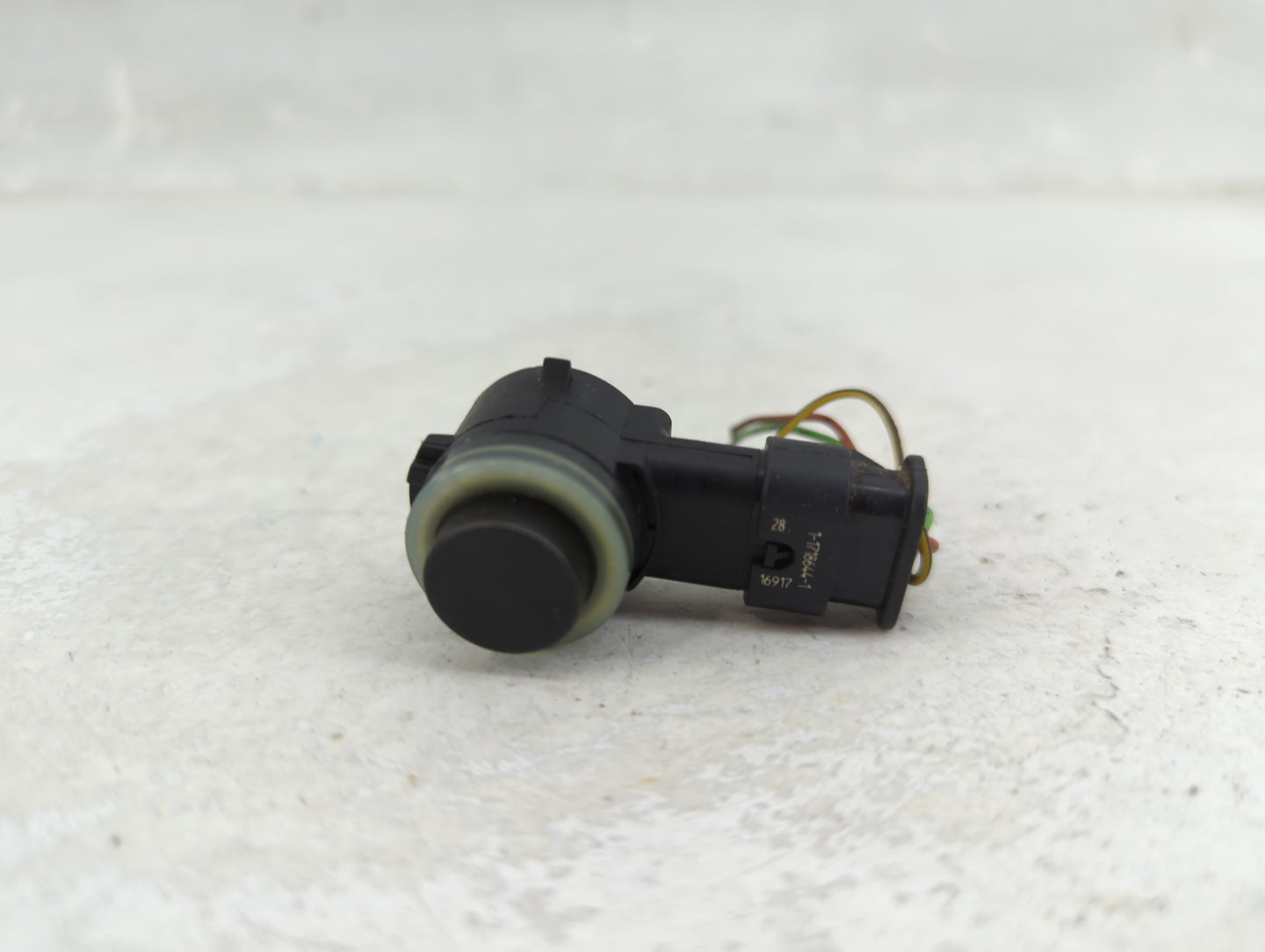 Park Assist Sensor - Oemusedautoparts1.com