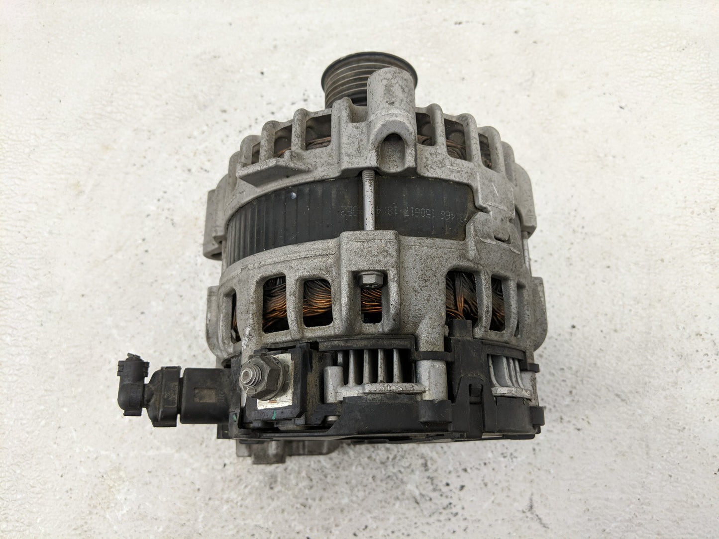 2017-2020 Bmw 530i Alternator Replacement Generator Charging Assembly Engine OEM P/N:0 125 814 004 Fits OEM Used Auto Parts 