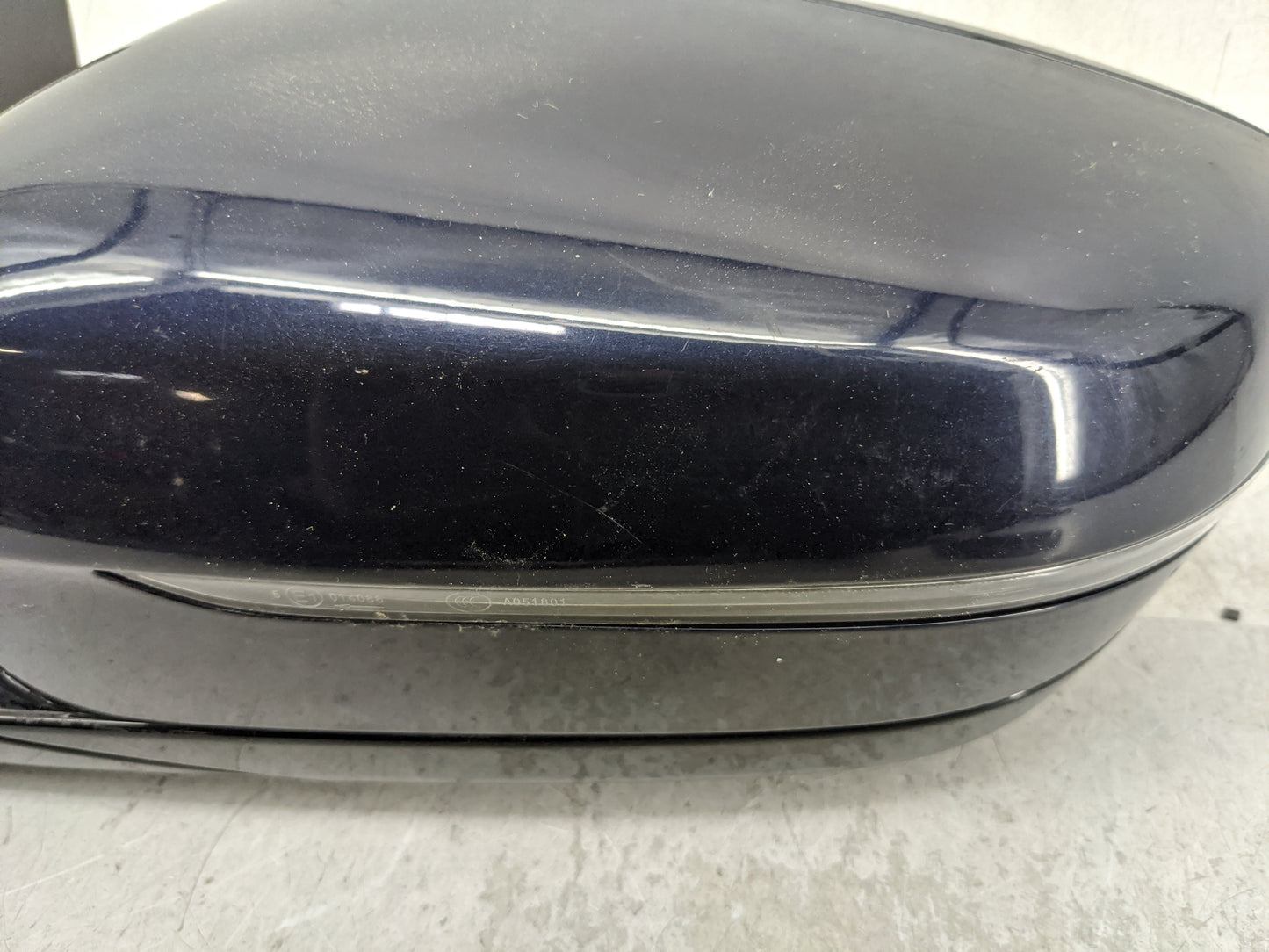 2017-2020 Bmw 530i Driver Left Side View Manual Door Mirror Dark Blue - Oemusedautoparts1.com