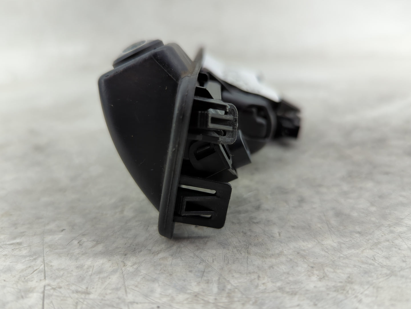 2017-2018 Bmw 530i Back Up Sensor Backup Camera - Oemusedautoparts1.com