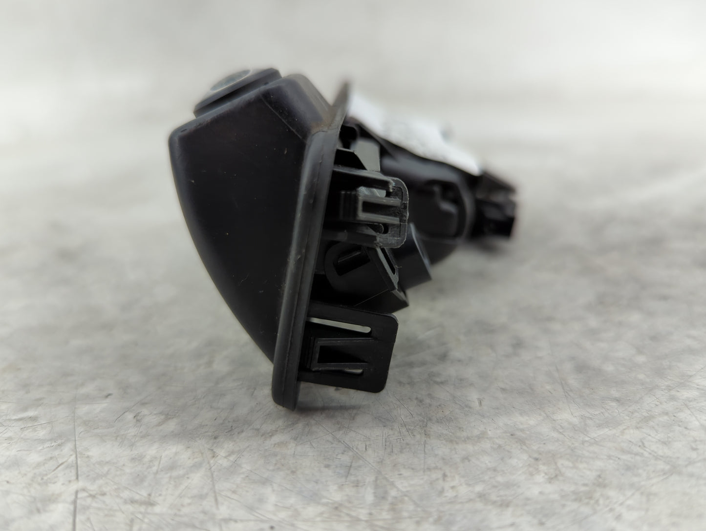 2017-2018 Bmw 530i Back Up Sensor Backup Camera - Oemusedautoparts1.com