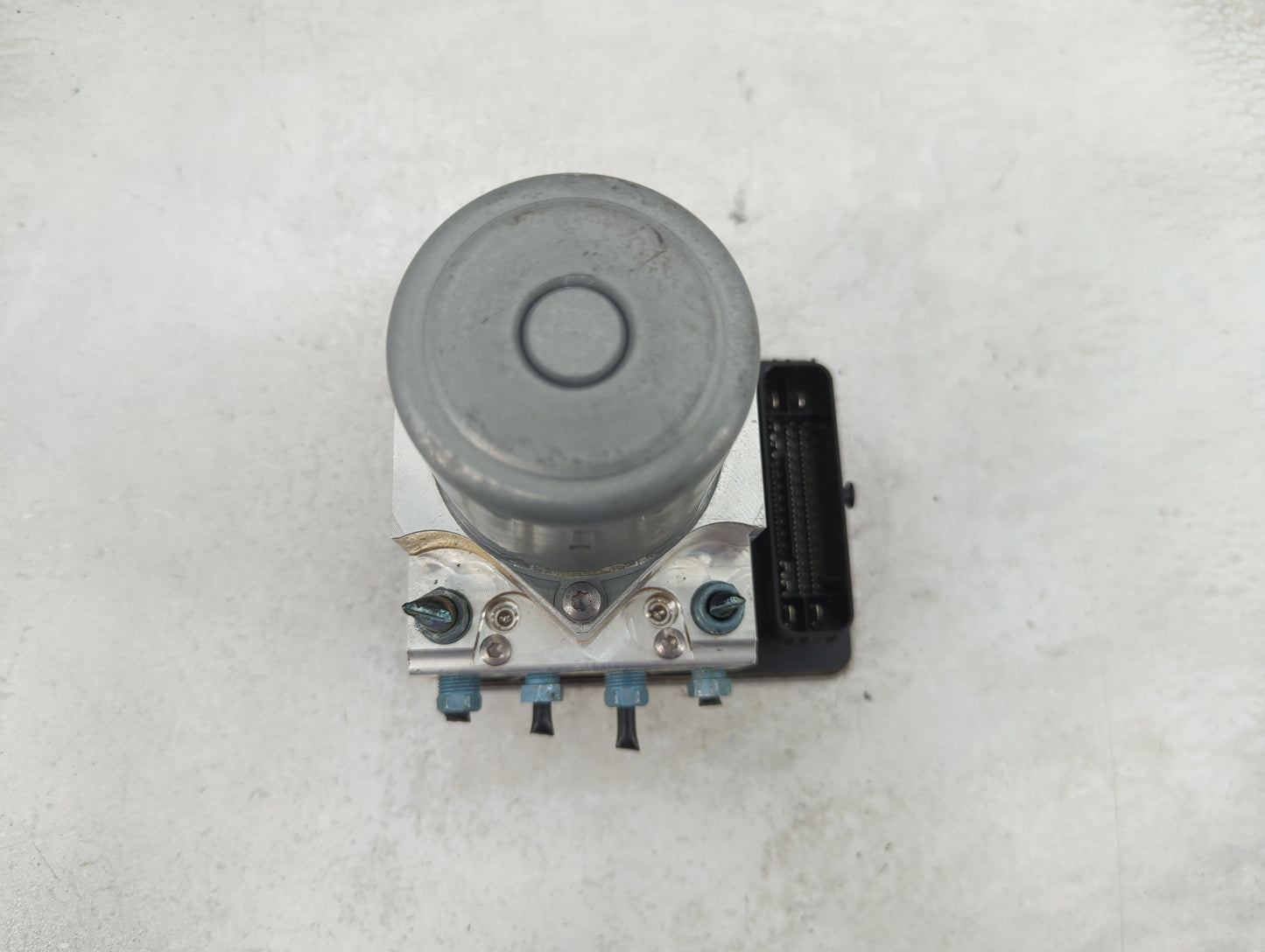 2018-2020 Bmw 530i ABS Pump Control Module Replacement P/N:S68073210 Fits Fits 2017 2018 2019 2020 2021 OEM Used Auto Parts 