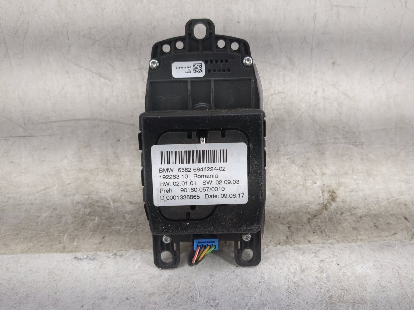 2018 Bmw 530i Radio Control Panel - Oemusedautoparts1.com