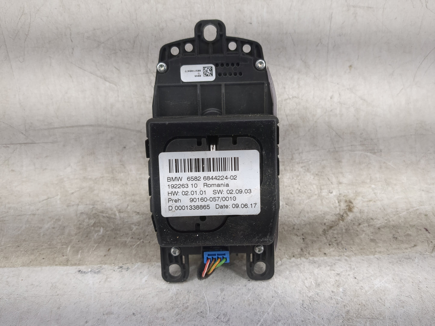 2018 Bmw 530i Radio Control Panel - Oemusedautoparts1.com