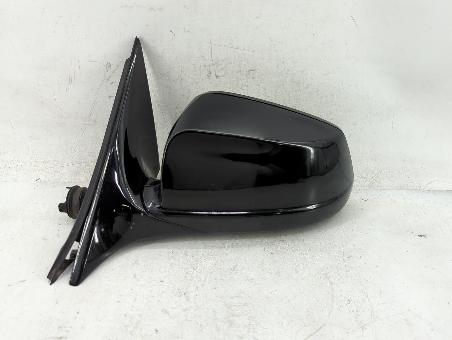 2012-2013 Bmw 535i Driver Side View Mirror - Left Door Mirror OEM Used - Oemusedautoparts1.com