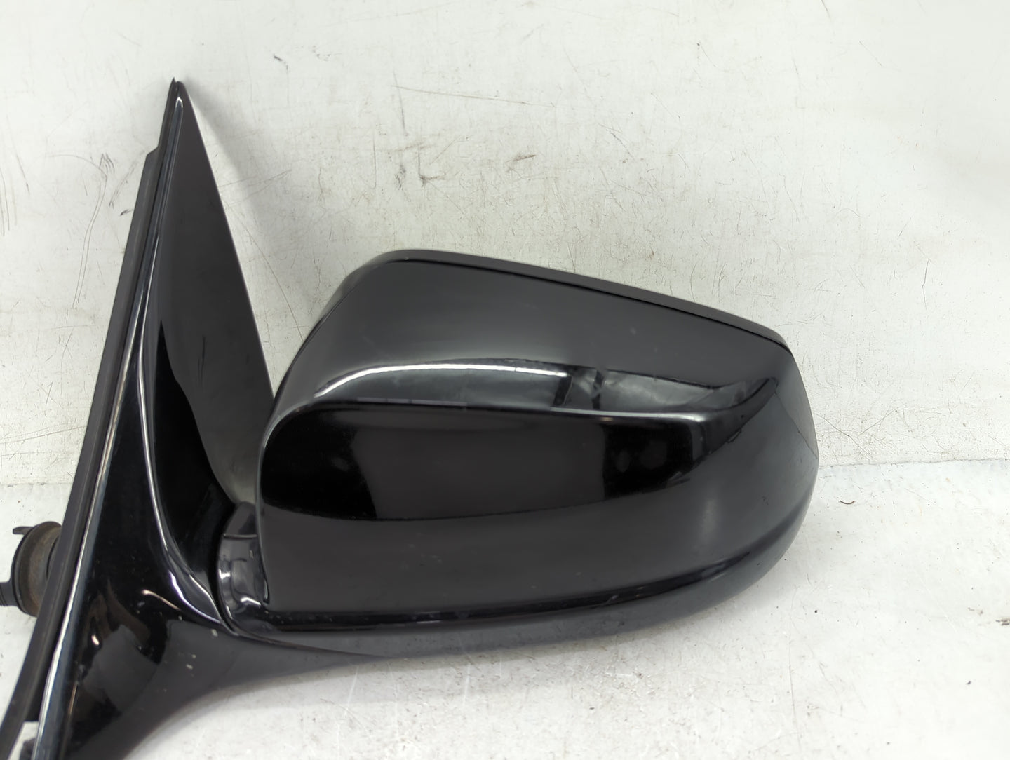 2012-2013 Bmw 535i Driver Side View Mirror - Left Door Mirror OEM Used - Oemusedautoparts1.com