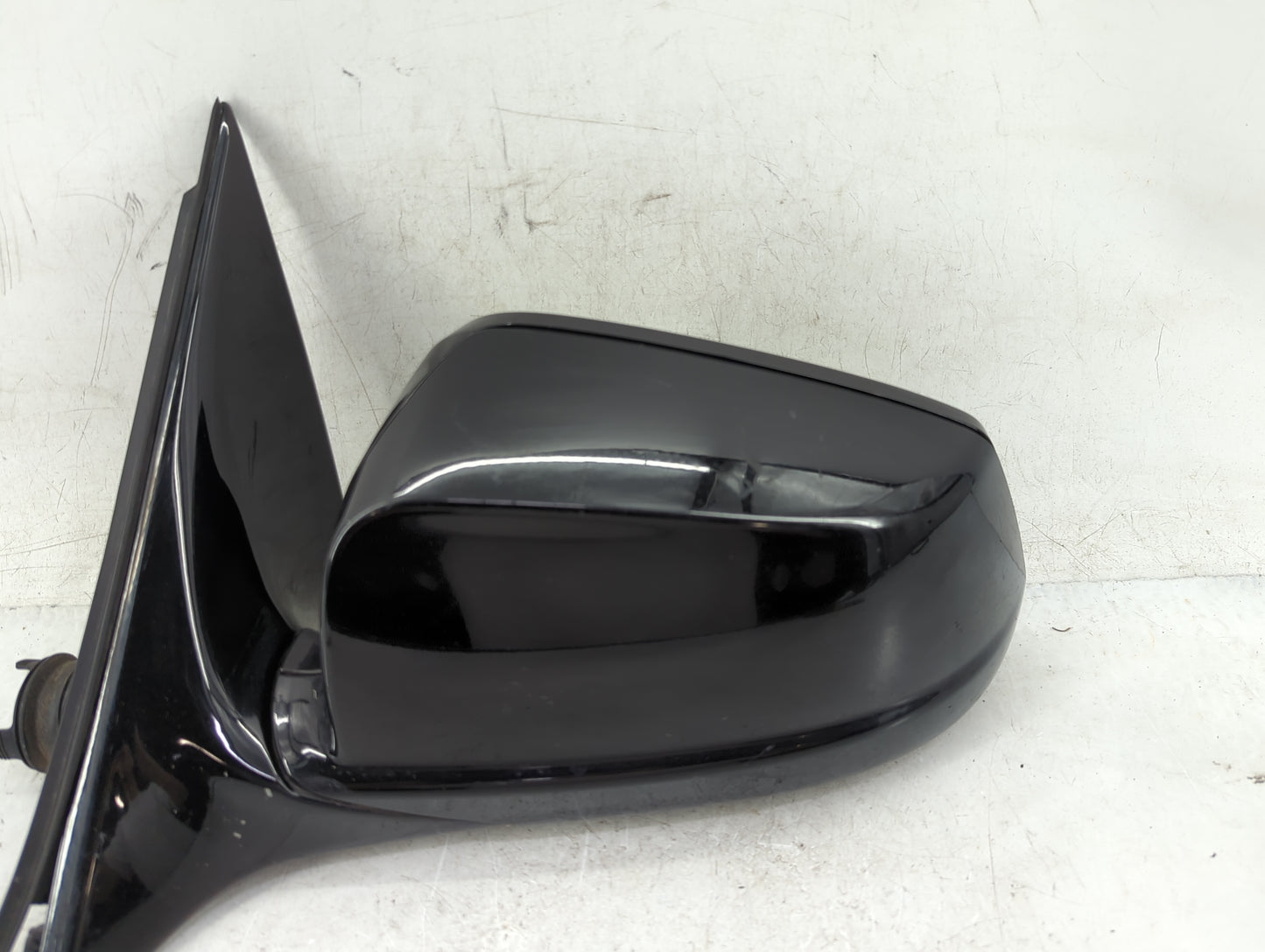 2012-2013 Bmw 535i Driver Side View Mirror - Left Door Mirror OEM Used - Oemusedautoparts1.com