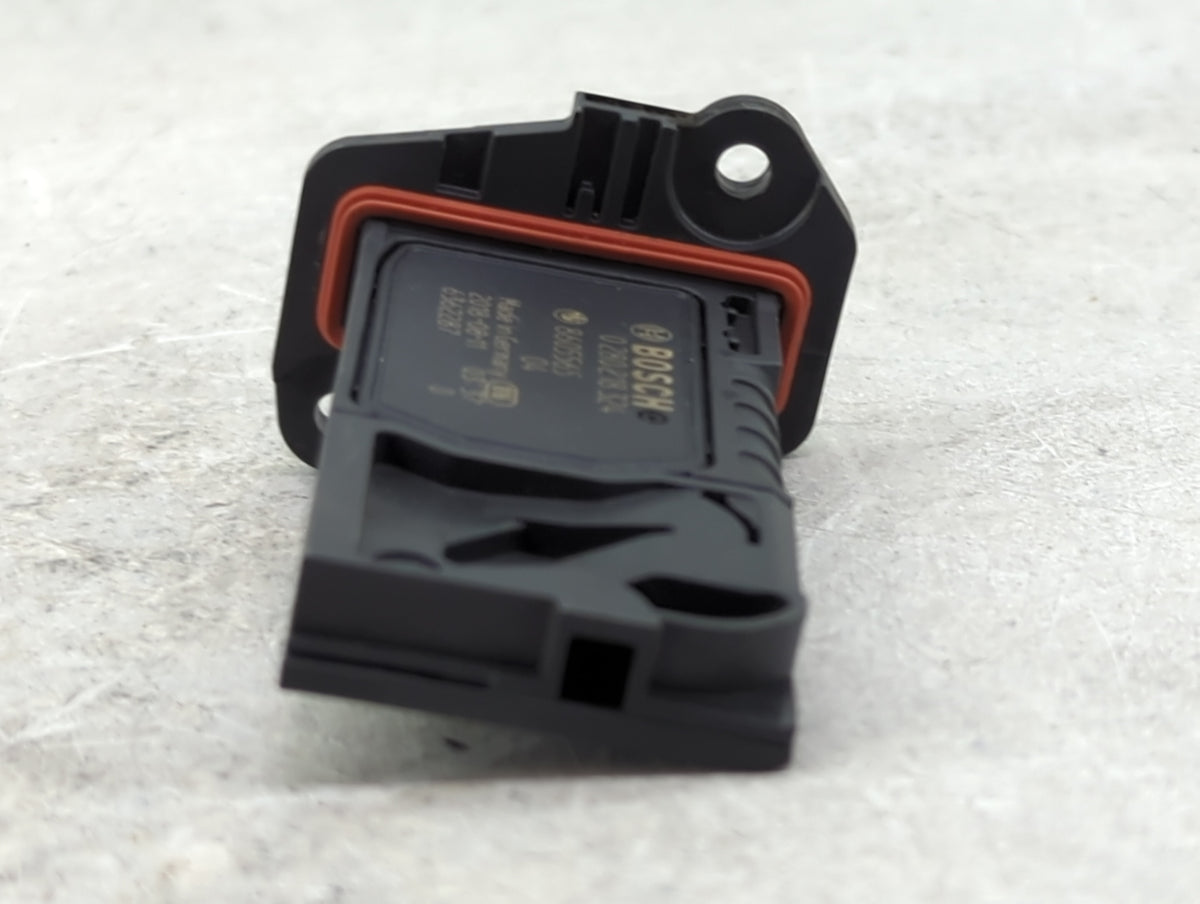 Bmw 540 Mass Air Flow Meter Maf 1454039 - Oemusedautoparts1.com