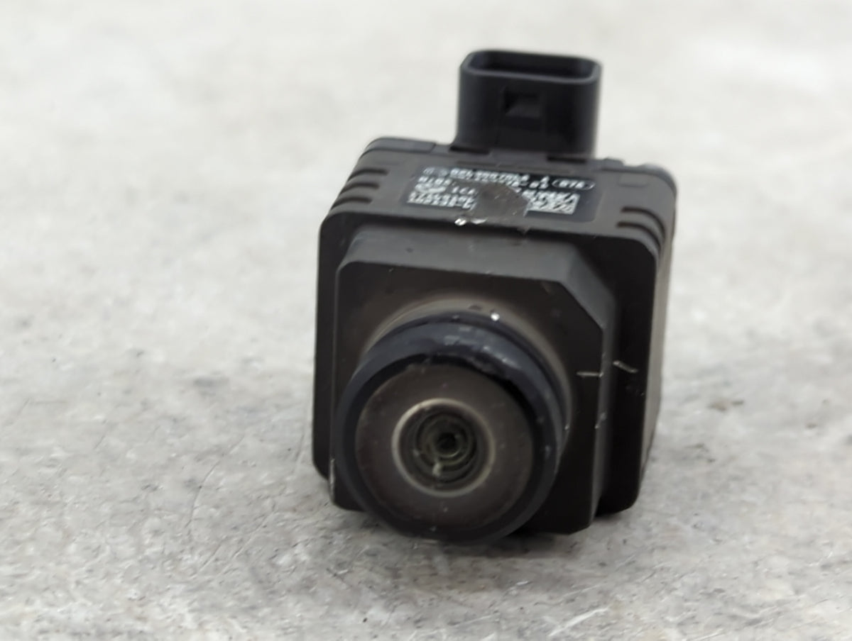 2017-2020 Bmw 540i Back Up Sensor Backup Camera - Oemusedautoparts1.com