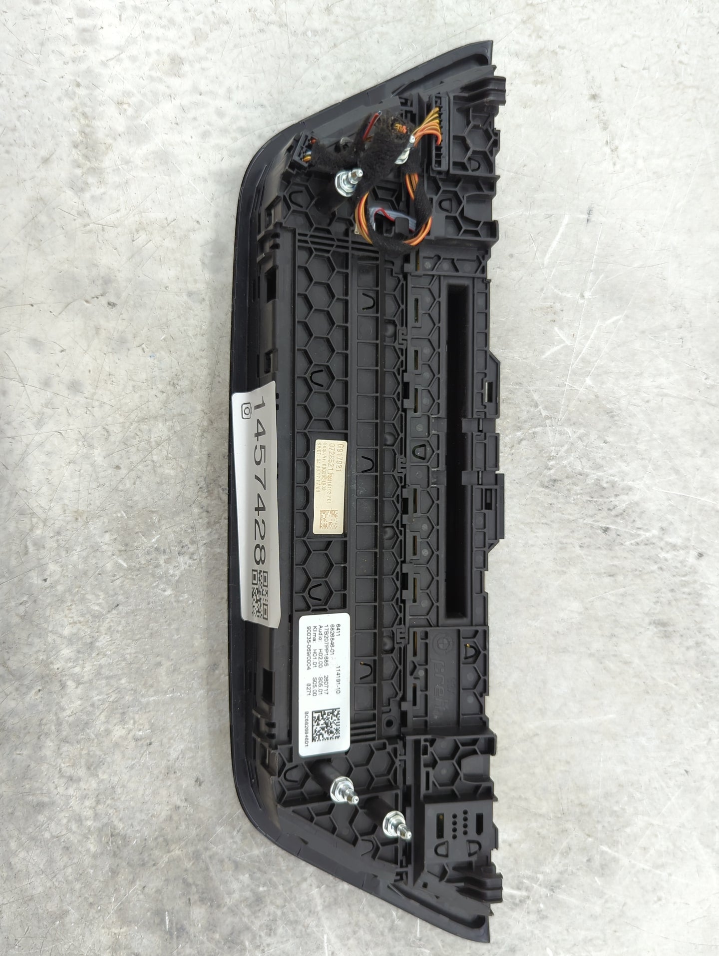 2017-2020 Bmw 540i Climate Control Module Temperature AC/Heater Replacement P/N:6826846-01 Fits Fits 2017 2018 2019 2020 OEM