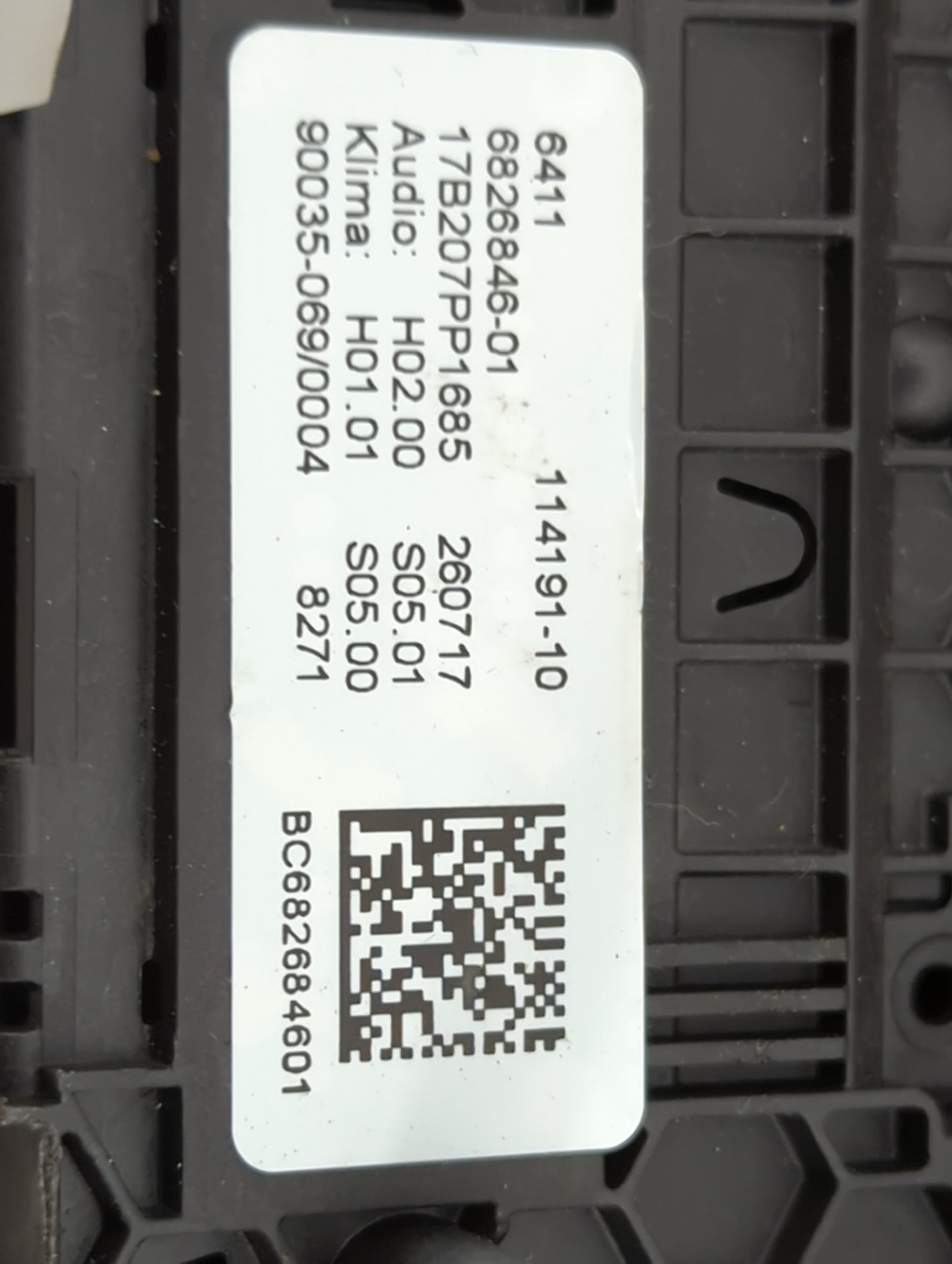 2017-2020 Bmw 540i Climate Control Module Temperature AC/Heater Replacement P/N:6826846-01 Fits Fits 2017 2018 2019 2020 OEM