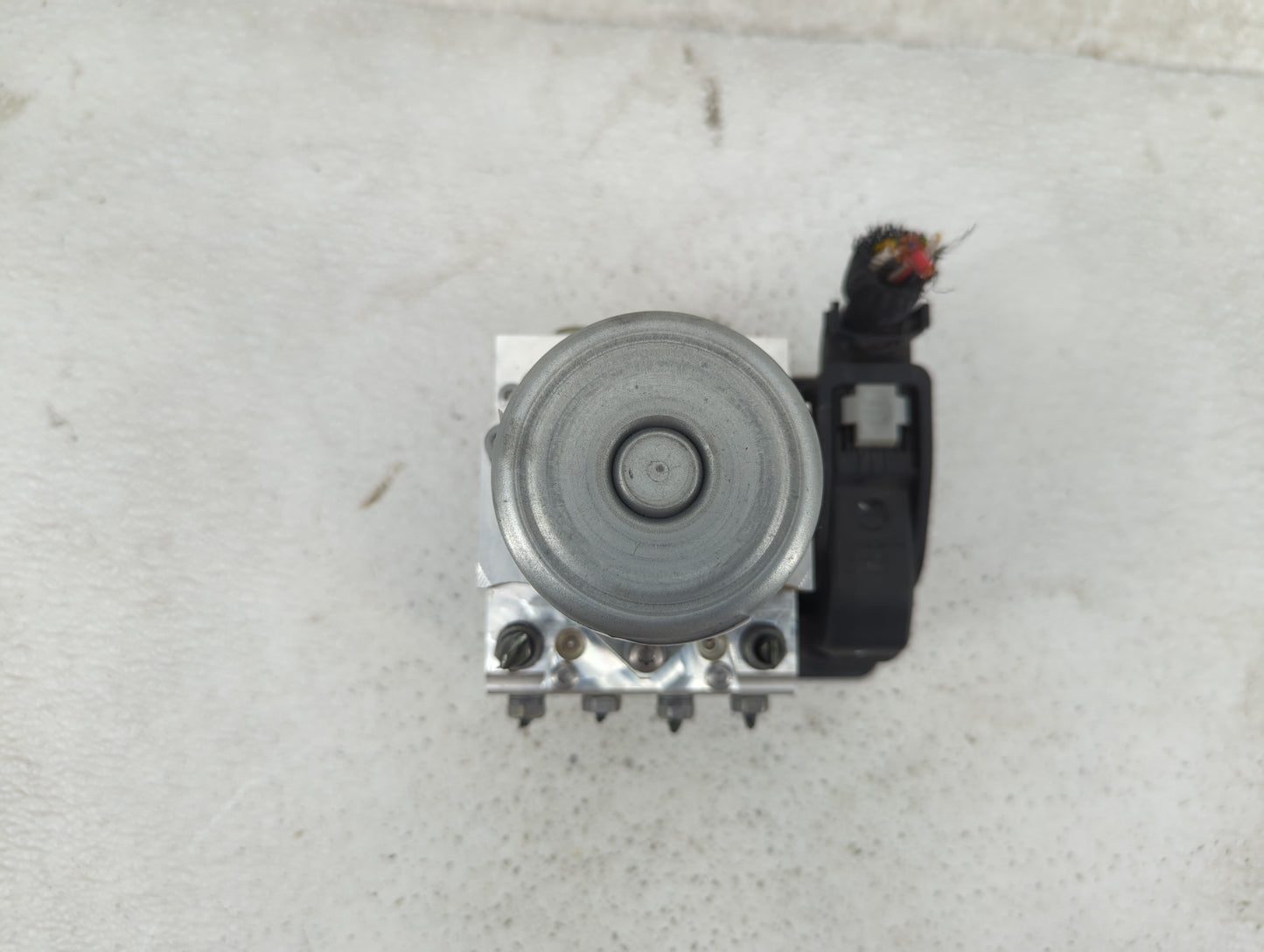 2017-2018 Bmw 540i ABS Pump Control Module Replacement P/N:34516889216 34526889215, EBC460, A006V675 Fits Fits 2016 2017 201