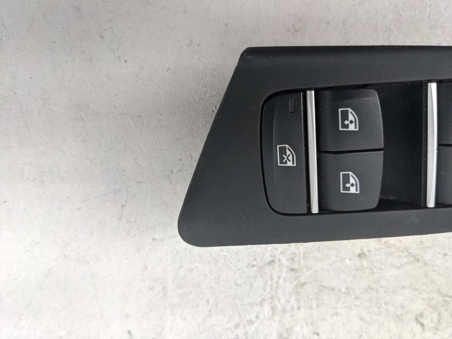 2017-2020 Bmw 540i Master Power Window Switch Replacement Driver Side Left P/N:6832729-02 Fits Fits 2017 2018 2019 2020 OEM 