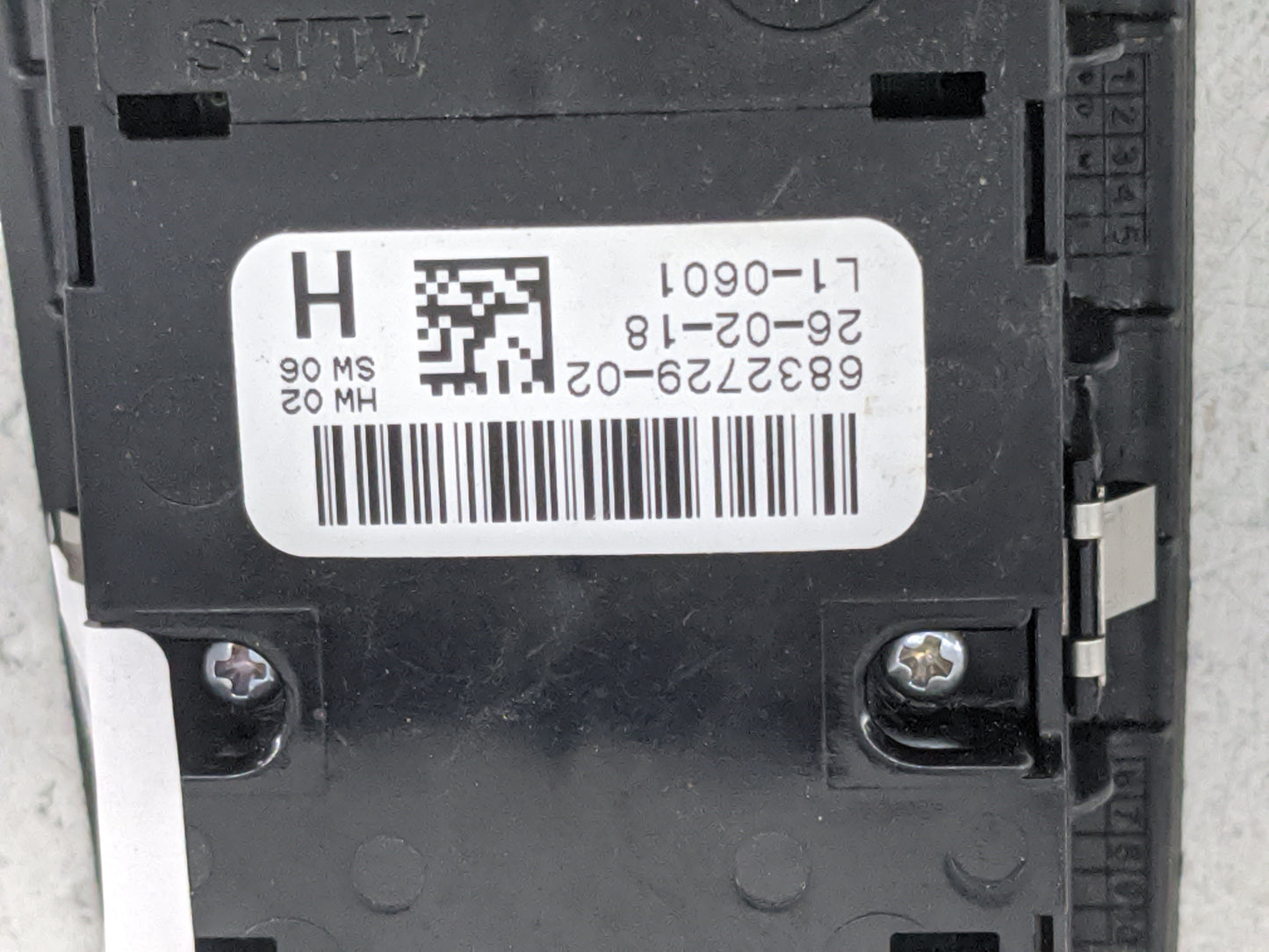 2017-2020 Bmw 540i Master Power Window Switch Replacement Driver Side Left P/N:6832729-02 Fits Fits 2017 2018 2019 2020 OEM 