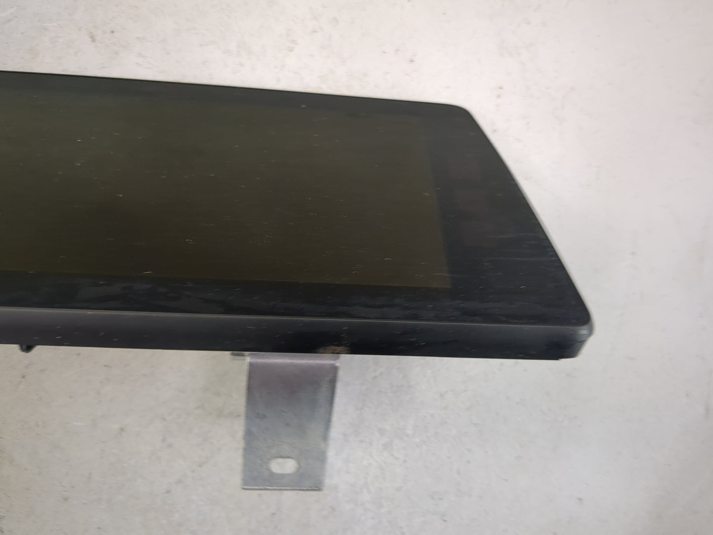 2018-2018 Bmw 540i Information Display Screen 1483869 - Oemusedautoparts1.com