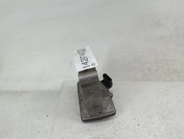 2018-2020 Bmw M5 Throttle Body P/N:A2C80221500 7 619 008 Fits Fits 2016 2017 2018 2019 2020 2021 2022 OEM Used Auto Parts - 