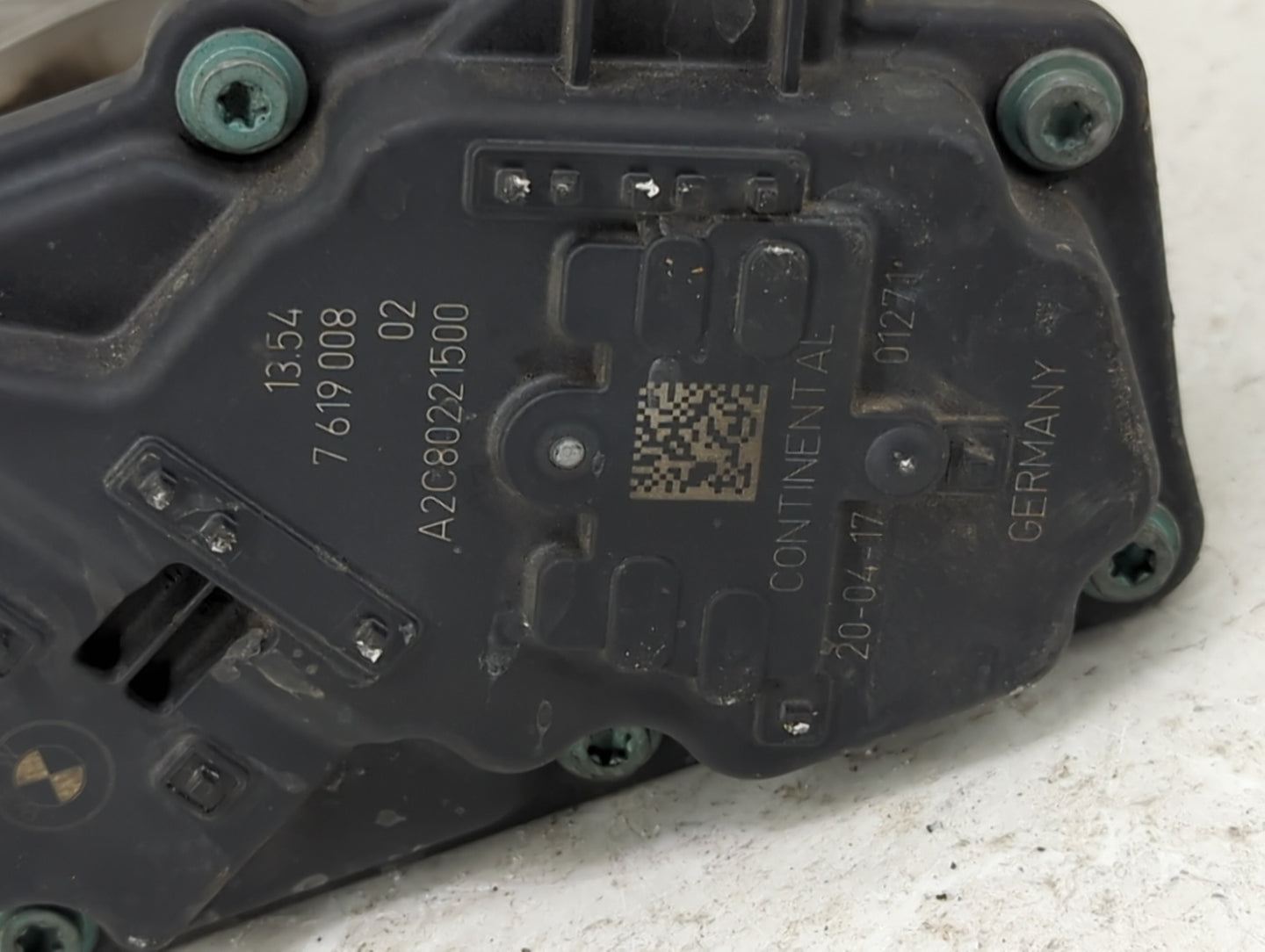 2018-2020 Bmw M5 Throttle Body P/N:A2C80221500 7 619 008 Fits Fits 2016 2017 2018 2019 2020 2021 2022 OEM Used Auto Parts - 