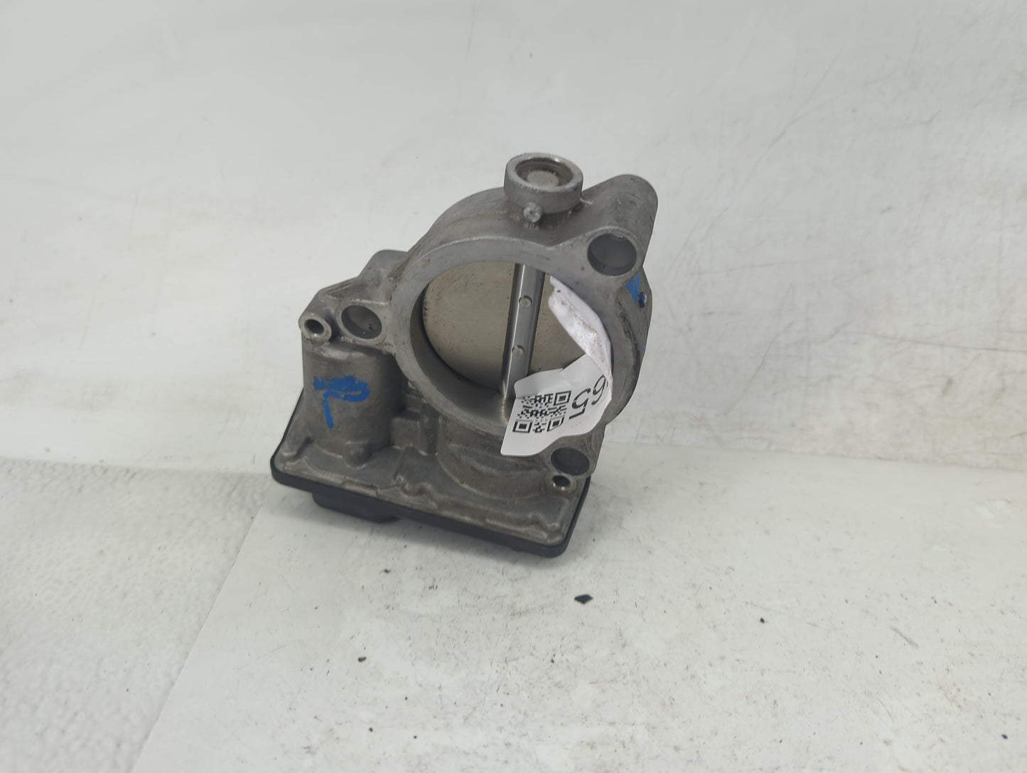 2018-2020 Bmw M5 Throttle Body P/N:A2C80221500 Fits Fits 2016 2017 2018 2019 2020 2021 2022 OEM Used Auto Parts - Oemusedaut