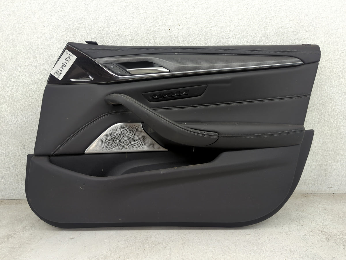 2018 Bmw M5 Front Right Passenger Interior Door Panel Trim - Oemusedautoparts1.com