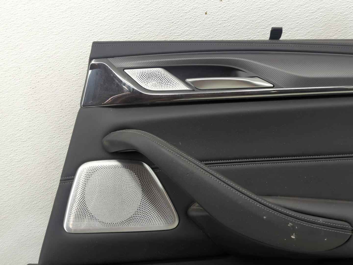 2018 Bmw M5 Rear Right Passenger Interior Door Panel Trim - Oemusedautoparts1.com