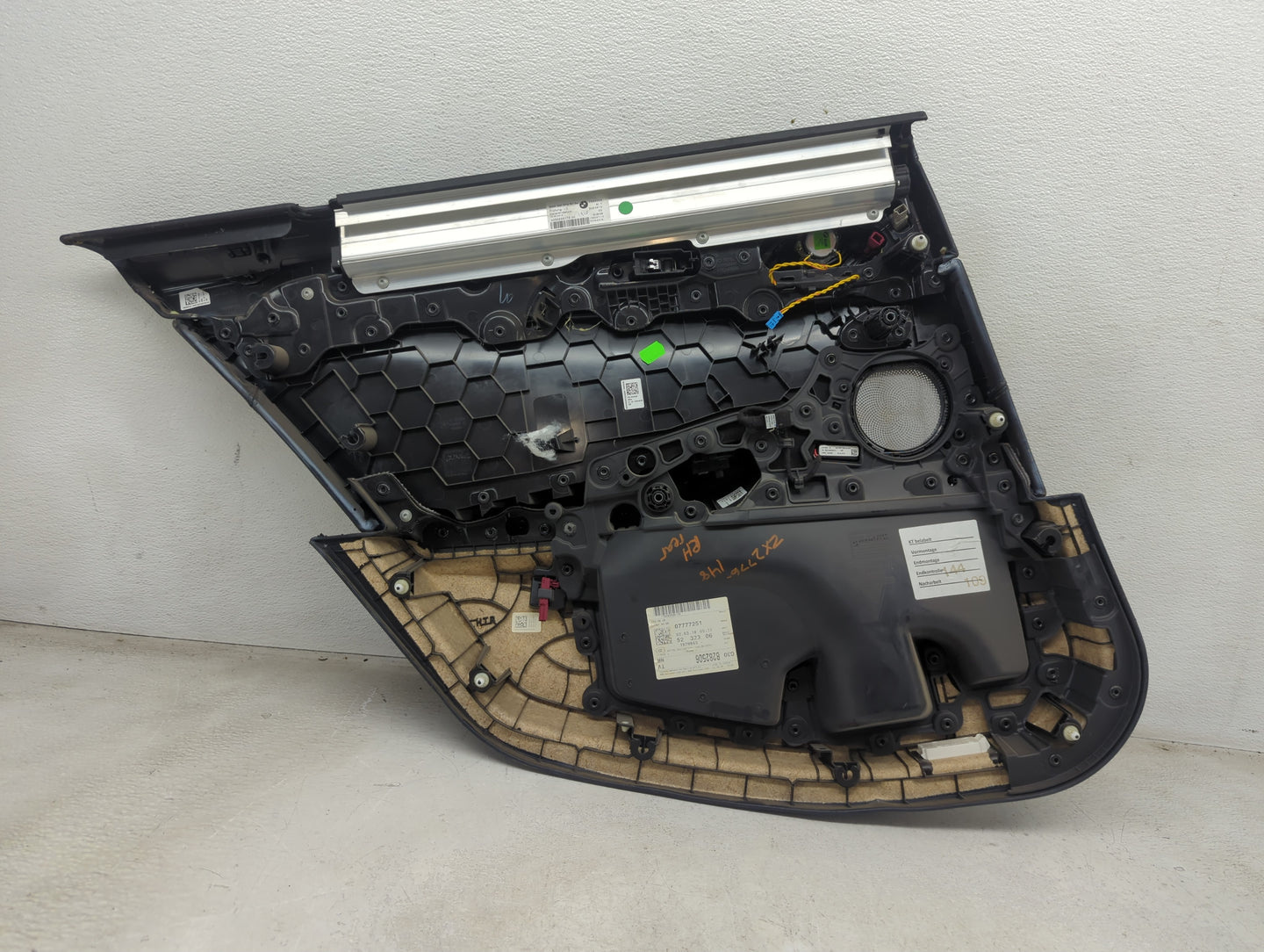 2018 Bmw M5 Rear Right Passenger Interior Door Panel Trim - Oemusedautoparts1.com
