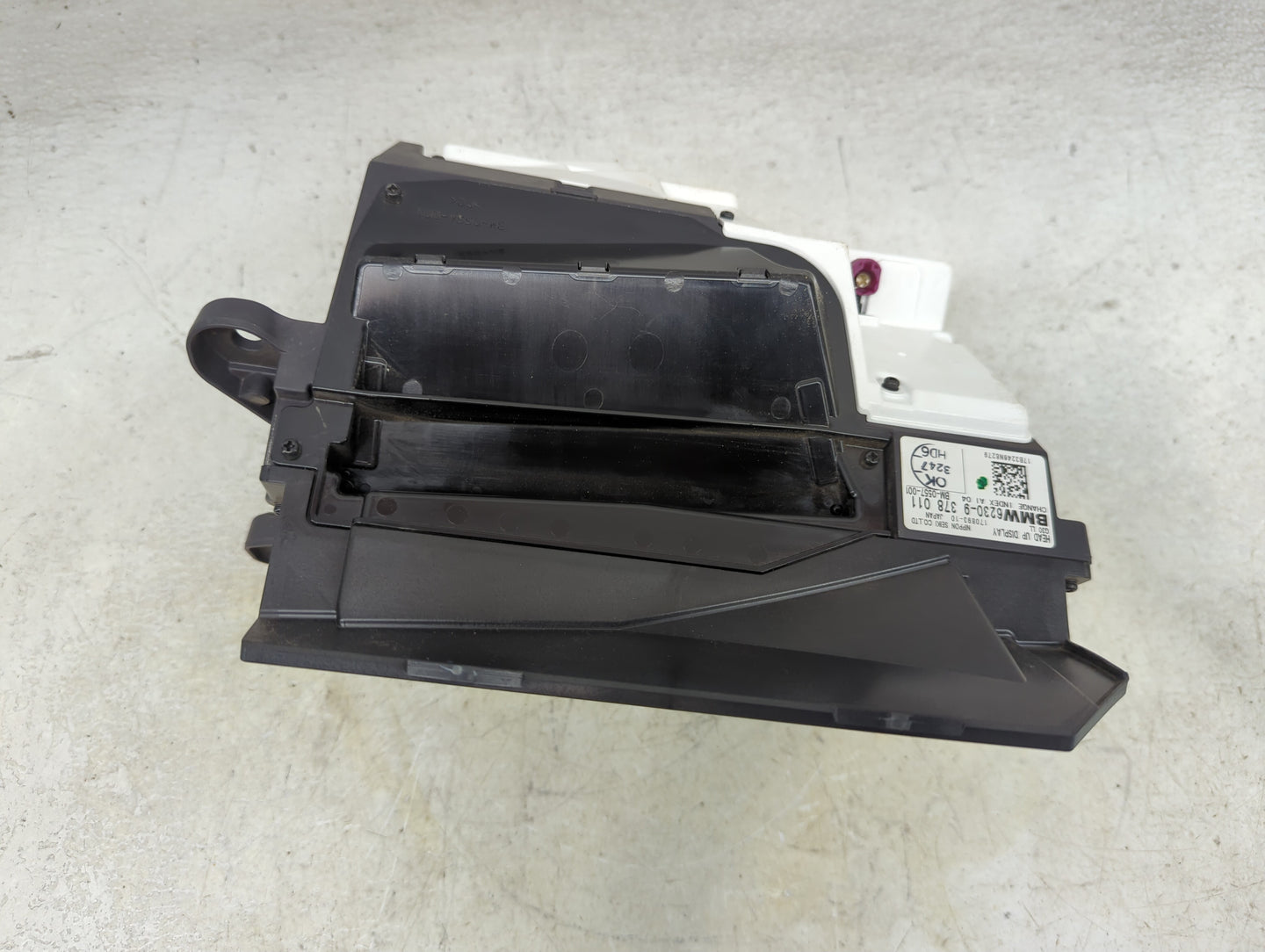 2018-2018 Bmw M5 Information Display Screen - Oemusedautoparts1.com