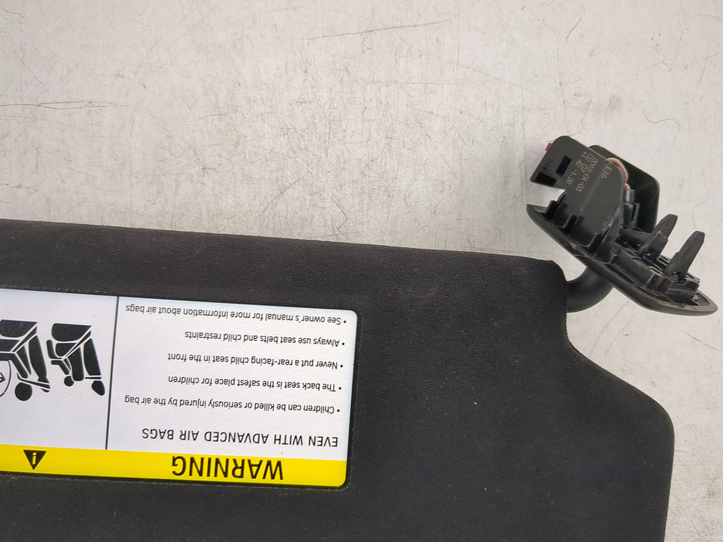 2018 Bmw M5 Sun Visor Shade Replacement Driver Left Mirror Fits OEM Used Auto Parts - Oemusedautoparts1.com