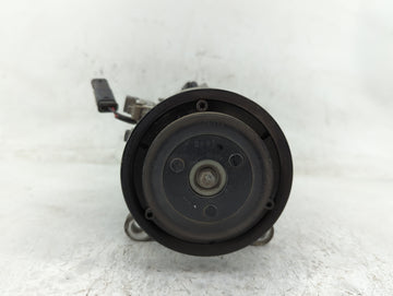2016-2019 Bmw X1 Air Conditioning A/c Ac Compressor Oem - Oemusedautoparts1.com