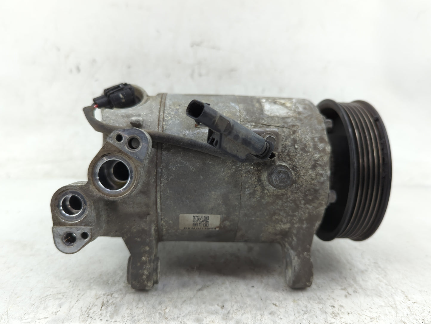 2016-2019 Bmw X1 Air Conditioning A/c Ac Compressor Oem - Oemusedautoparts1.com