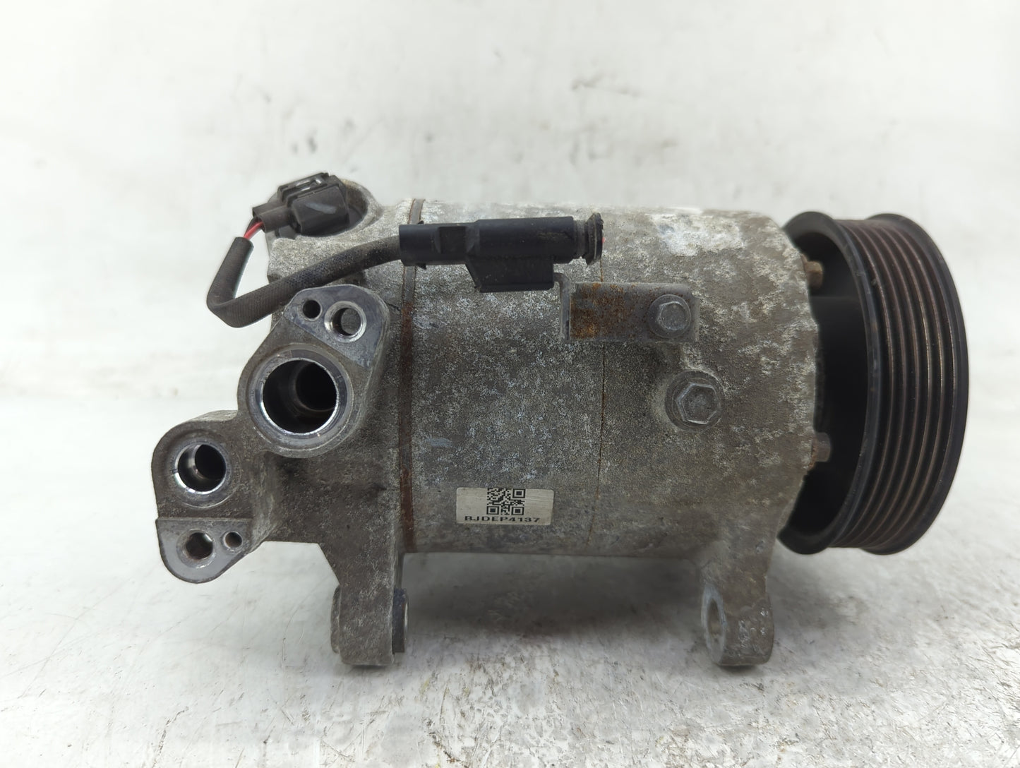 2016-2019 Bmw X1 Air Conditioning A/c Ac Compressor Oem - Oemusedautoparts1.com