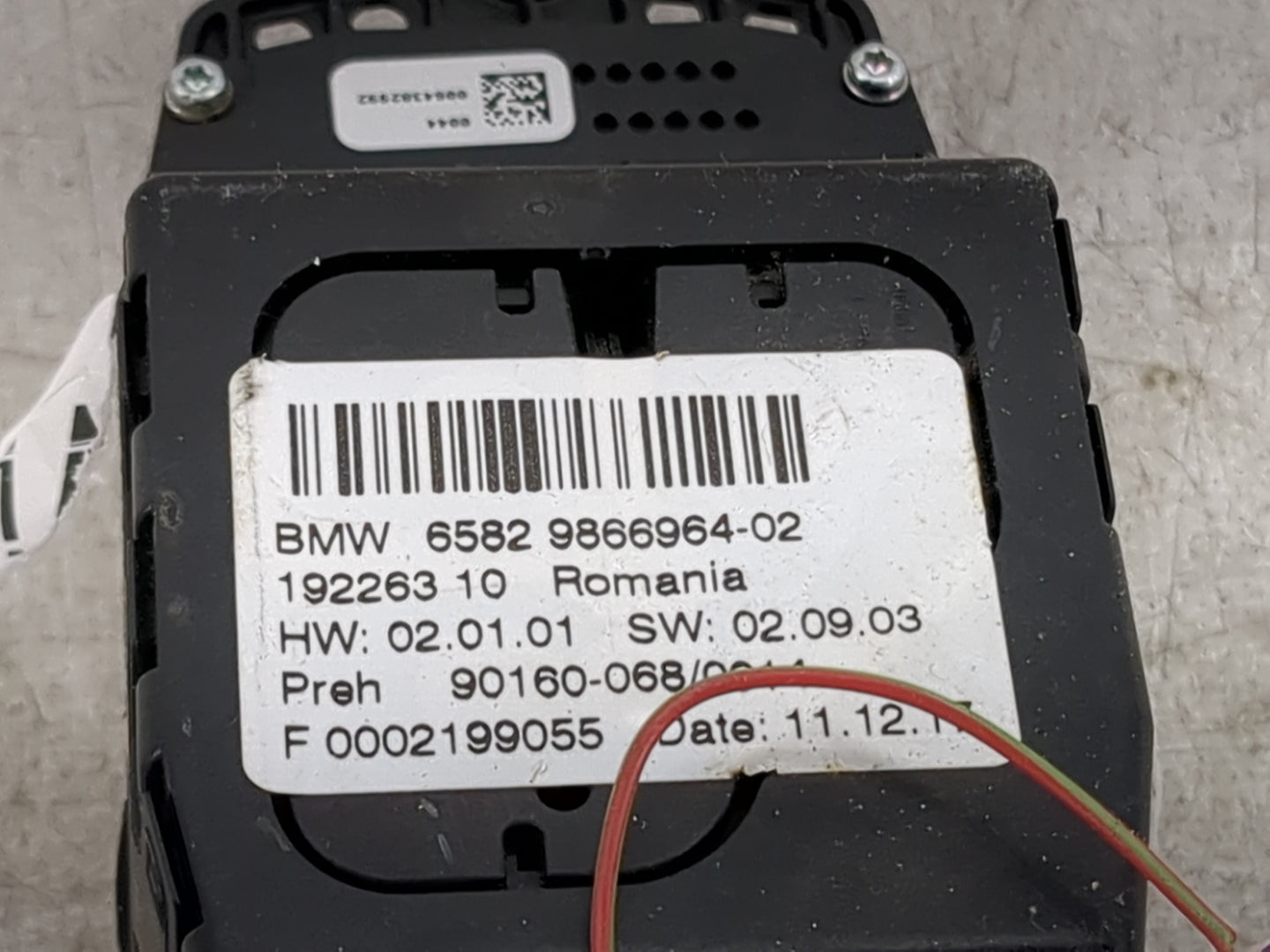 2018 Bmw X1 Radio AM FM Cd Player Receiver Replacement P/N:9866964-02 Fits OEM Used Auto Parts - Oemusedautoparts1.com