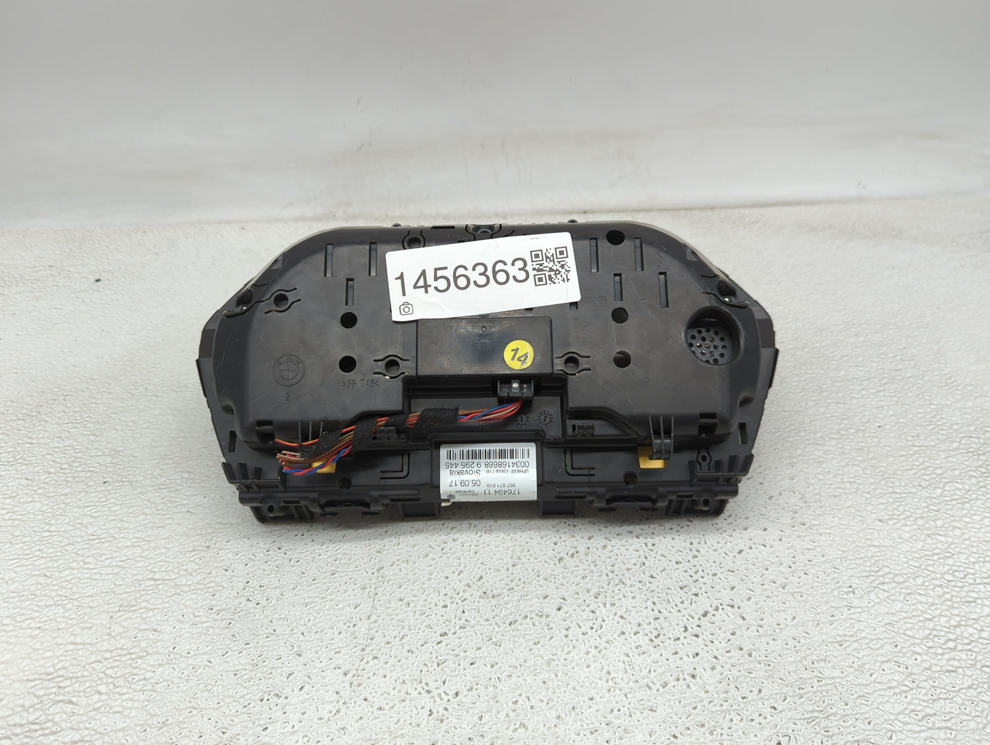 2017-2019 Bmw X1 Instrument Cluster Speedometer Gauges P/N:6210IK8794207 17649411 Miles:75K Fits Fits 2017 2018 2019 OEM Use