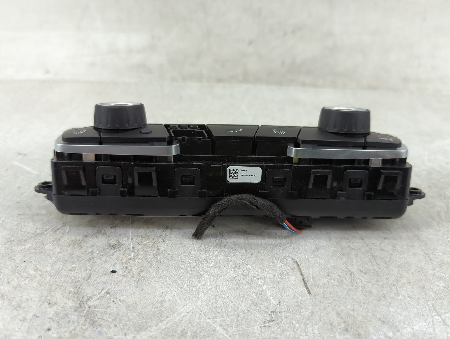 2016-2018 Bmw X1 Climate Control Module Temperature AC/Heater Replacement P/N:9471104-02 Fits Fits 2016 2017 2018 2019 2020 